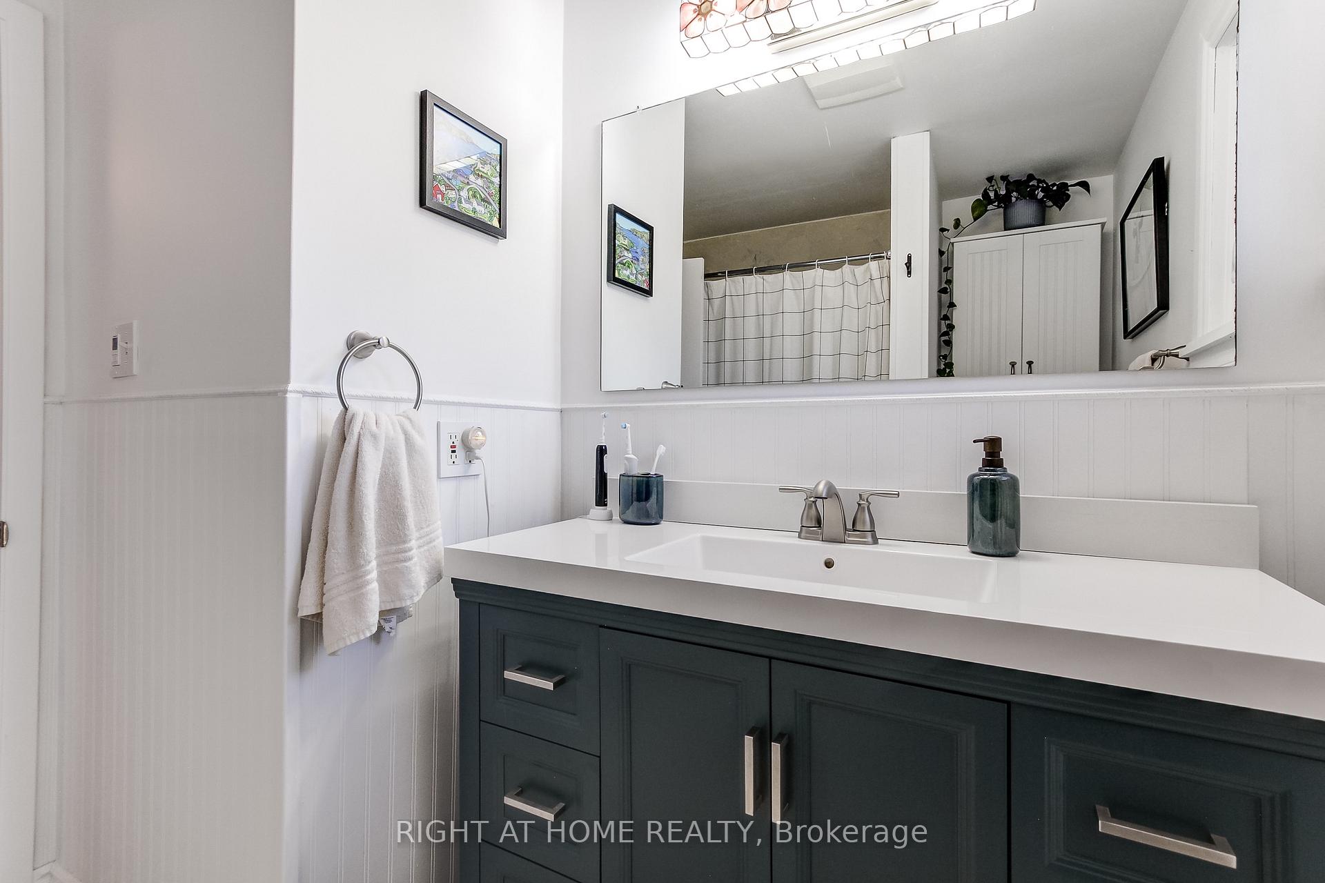 Photo 26 of 1328 Falgarwood Drive, Oakville, Falgarwood — HOMEH