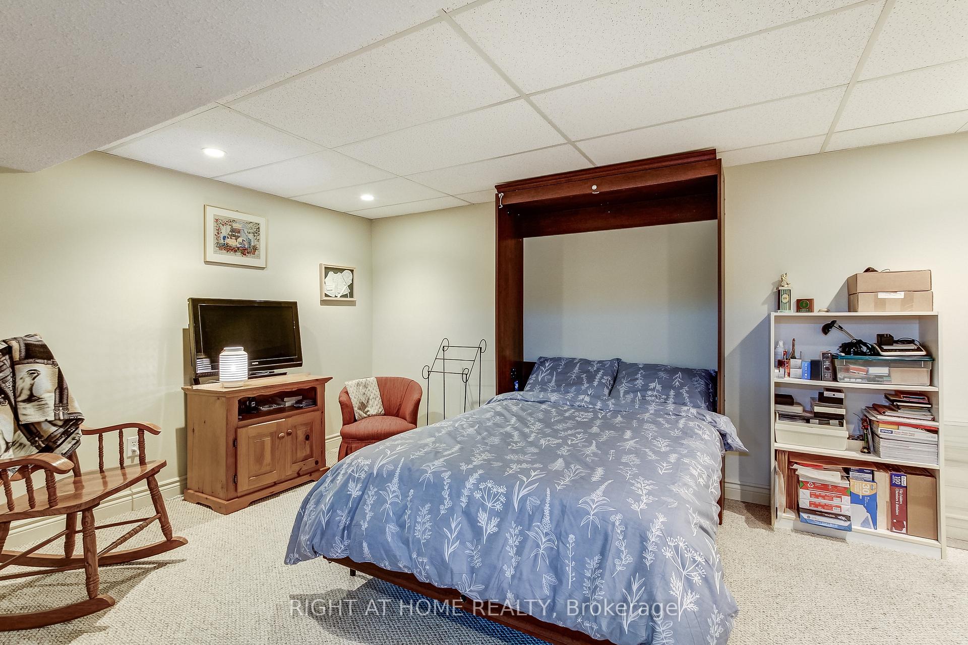 Photo 34 of 1328 Falgarwood Drive, Oakville, Falgarwood — HOMEH