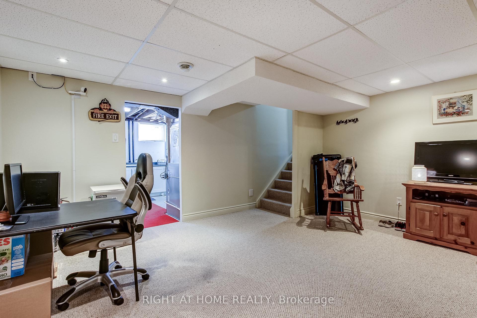 Photo 35 of 1328 Falgarwood Drive, Oakville, Falgarwood — HOMEH