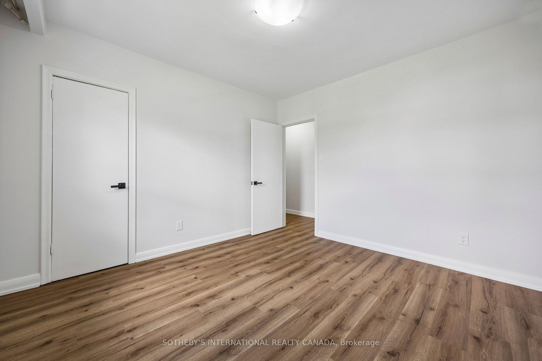 Photo 18 of 120 Ranee Avenue, Toronto, Englemount-Lawrence — HOMEH