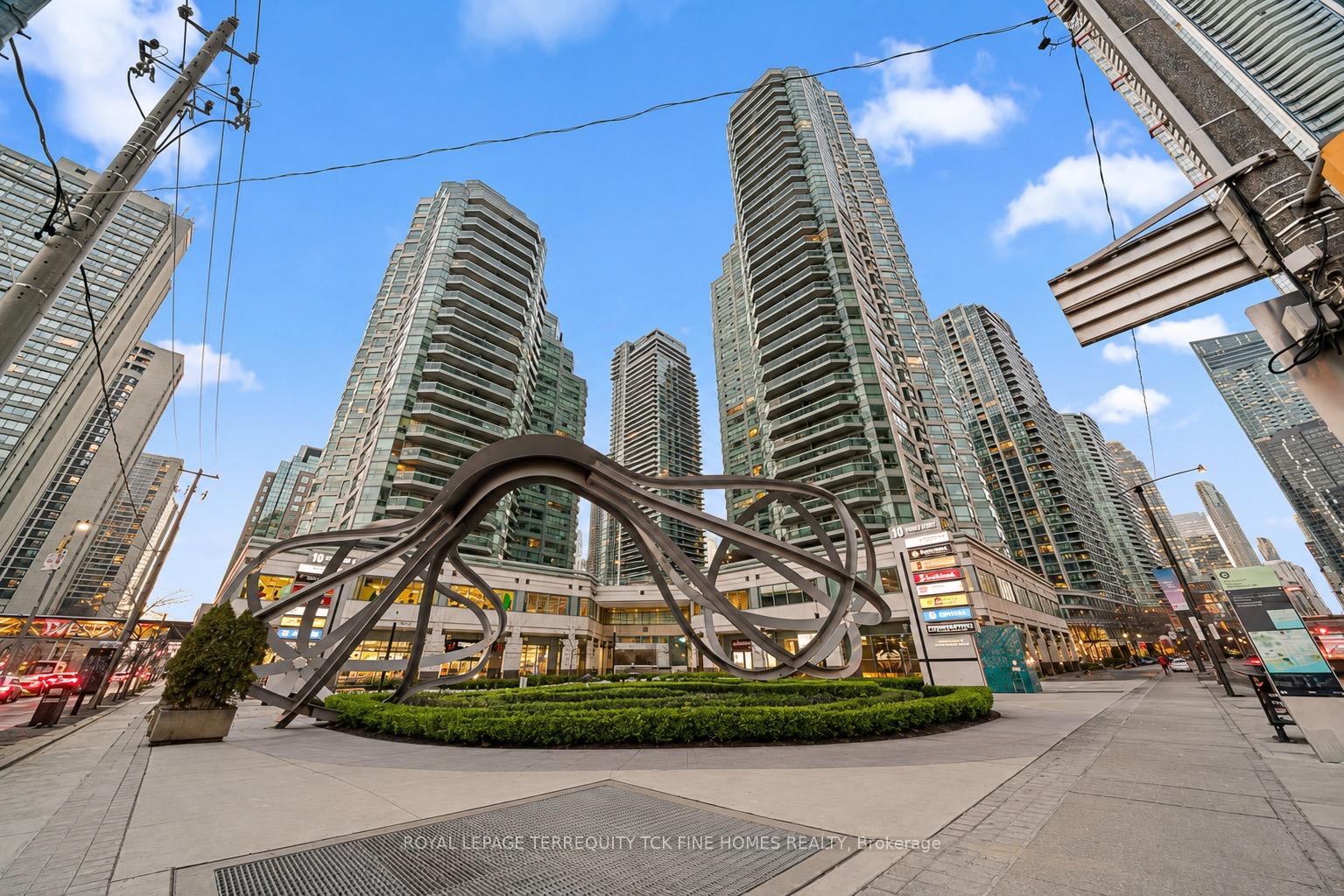 Photo 1 of Unit 2604, 10 Yonge Street, Toronto, Waterfront Communities — HOMEH