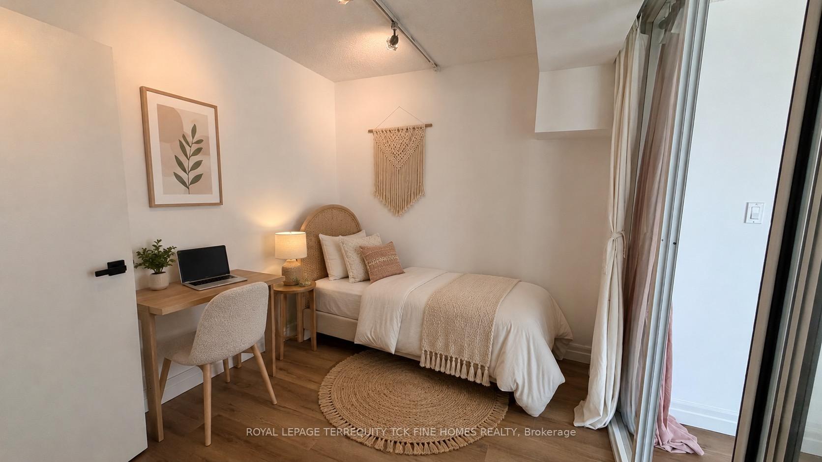 Photo 12 of Unit 2604, 10 Yonge Street, Toronto, Waterfront Communities — HOMEH