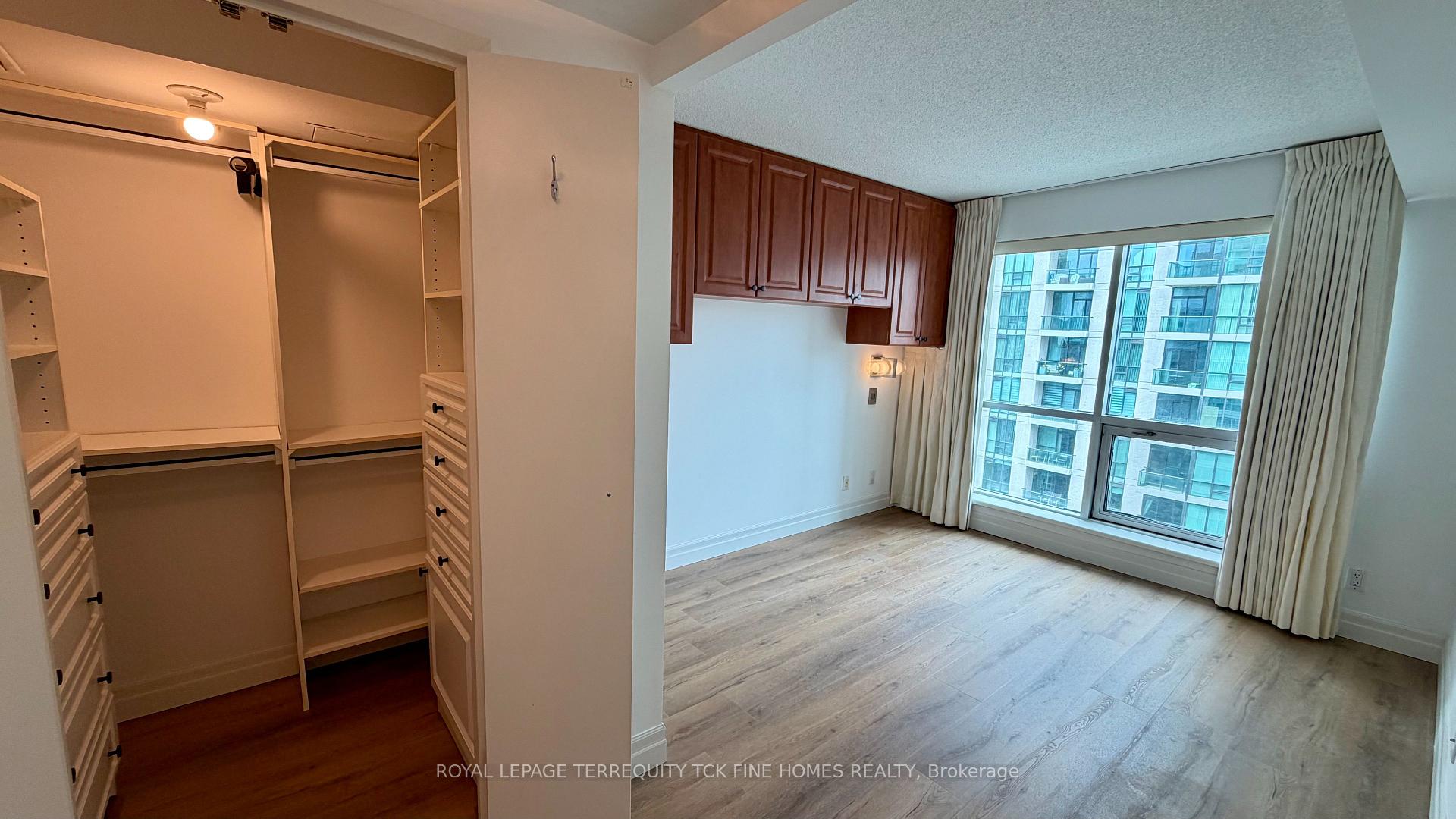 Photo 21 of Unit 2604, 10 Yonge Street, Toronto, Waterfront Communities — HOMEH