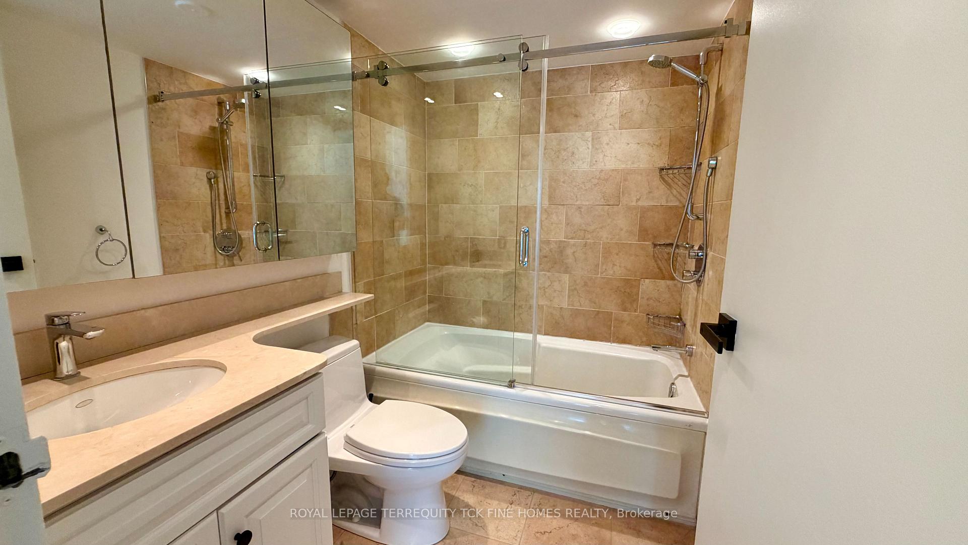 Photo 23 of Unit 2604, 10 Yonge Street, Toronto, Waterfront Communities — HOMEH