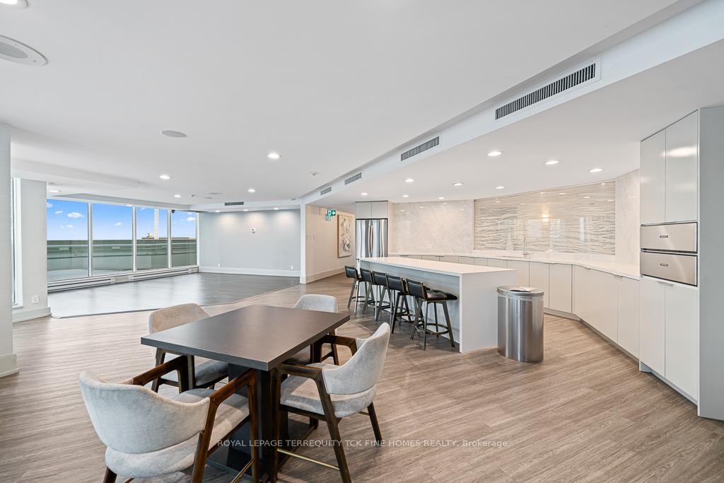 Photo 29 of Unit 2604, 10 Yonge Street, Toronto, Waterfront Communities — HOMEH