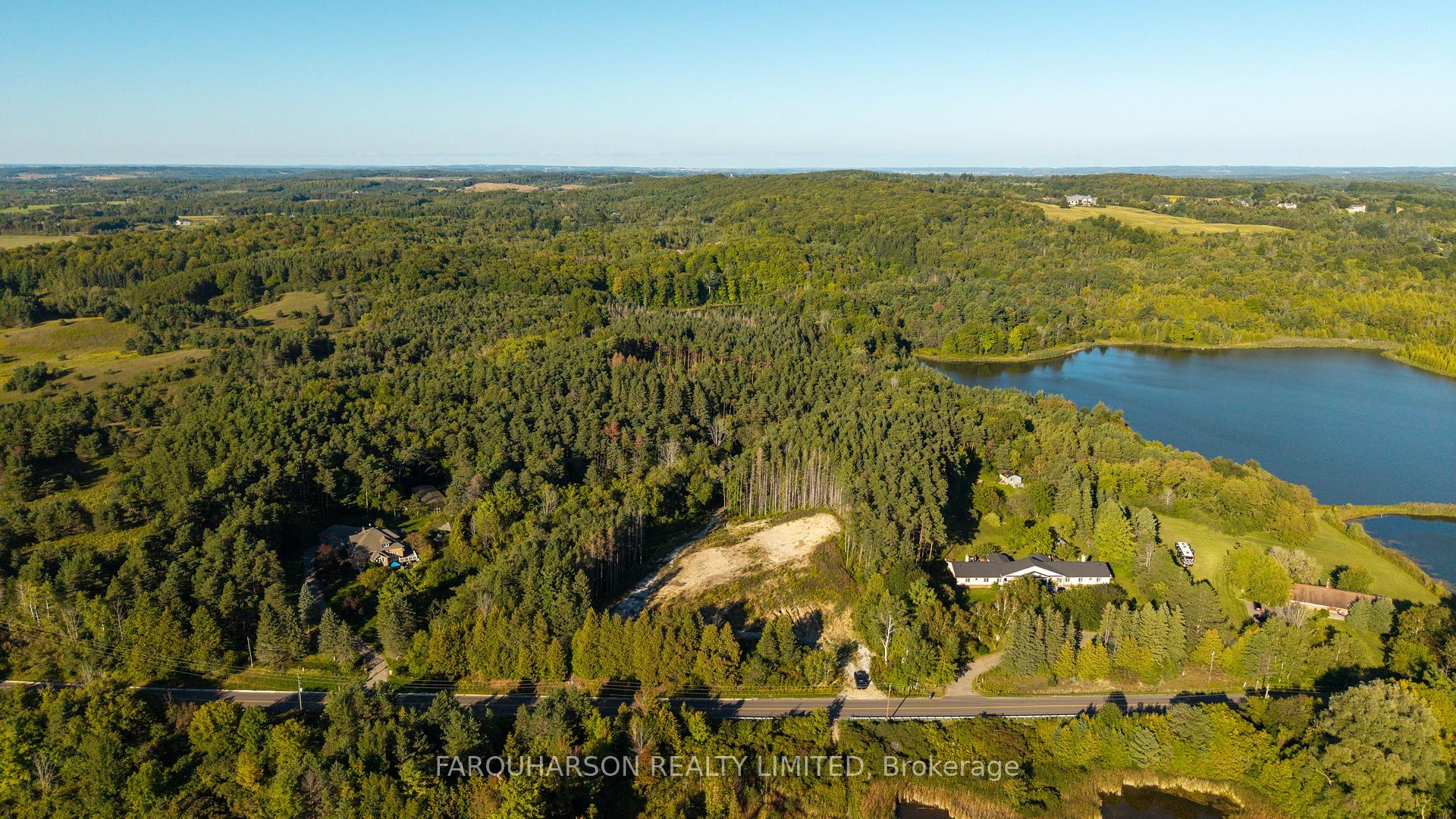 Photo 3 of 16631 Mount Hope Road, Caledon, Palgrave — HOMEH