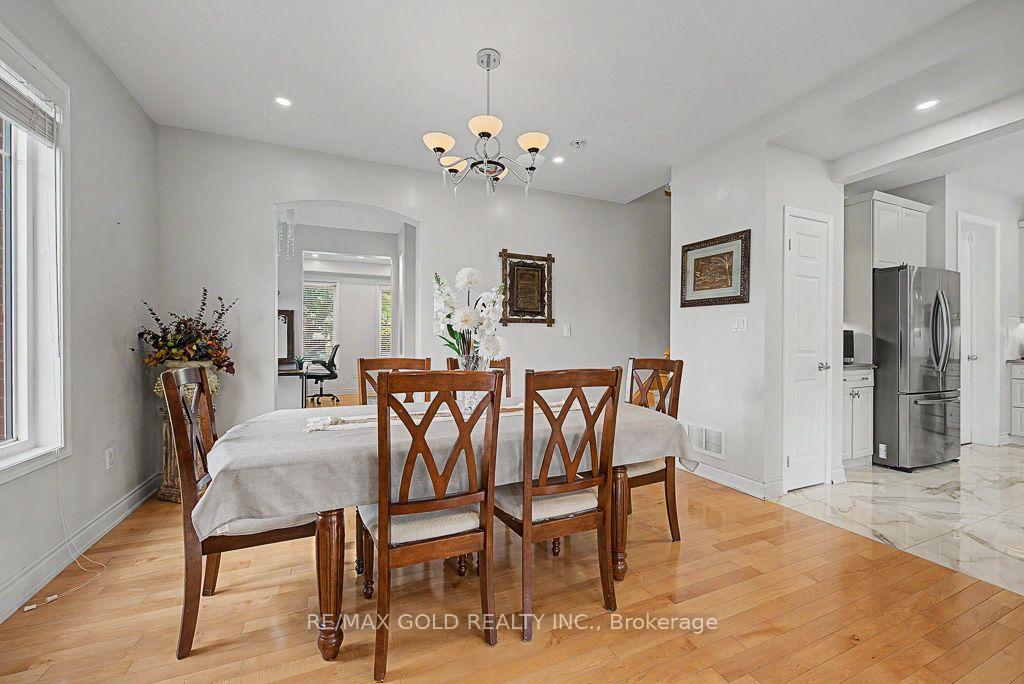 Photo 20 of 24 Haverty Trail, Brampton, Northwest Brampton — HOMEH