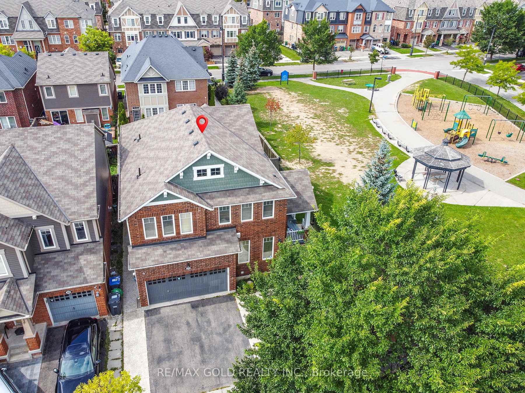 Photo 42 of 24 Haverty Trail, Brampton, Northwest Brampton — HOMEH