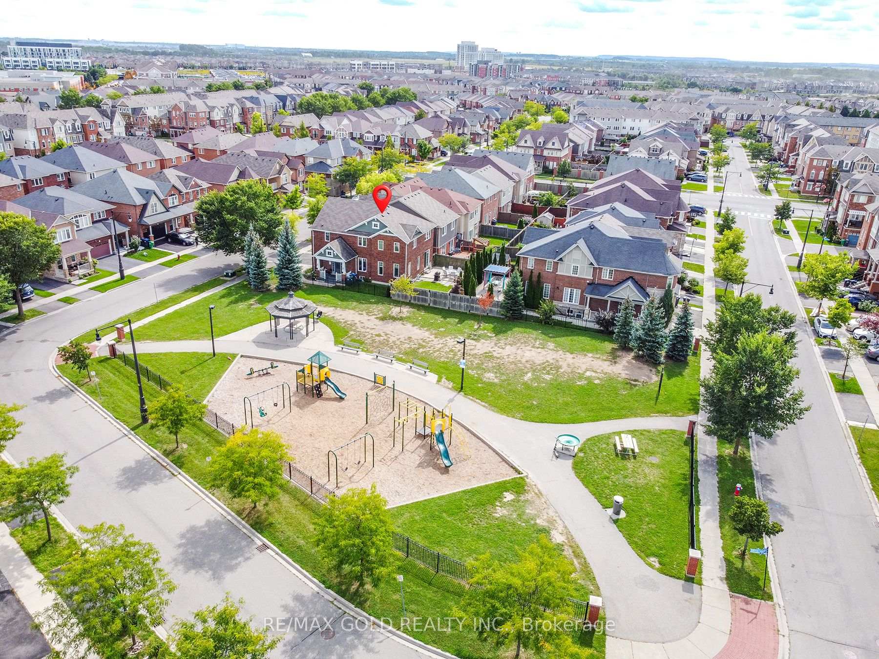 Photo 44 of 24 Haverty Trail, Brampton, Northwest Brampton — HOMEH