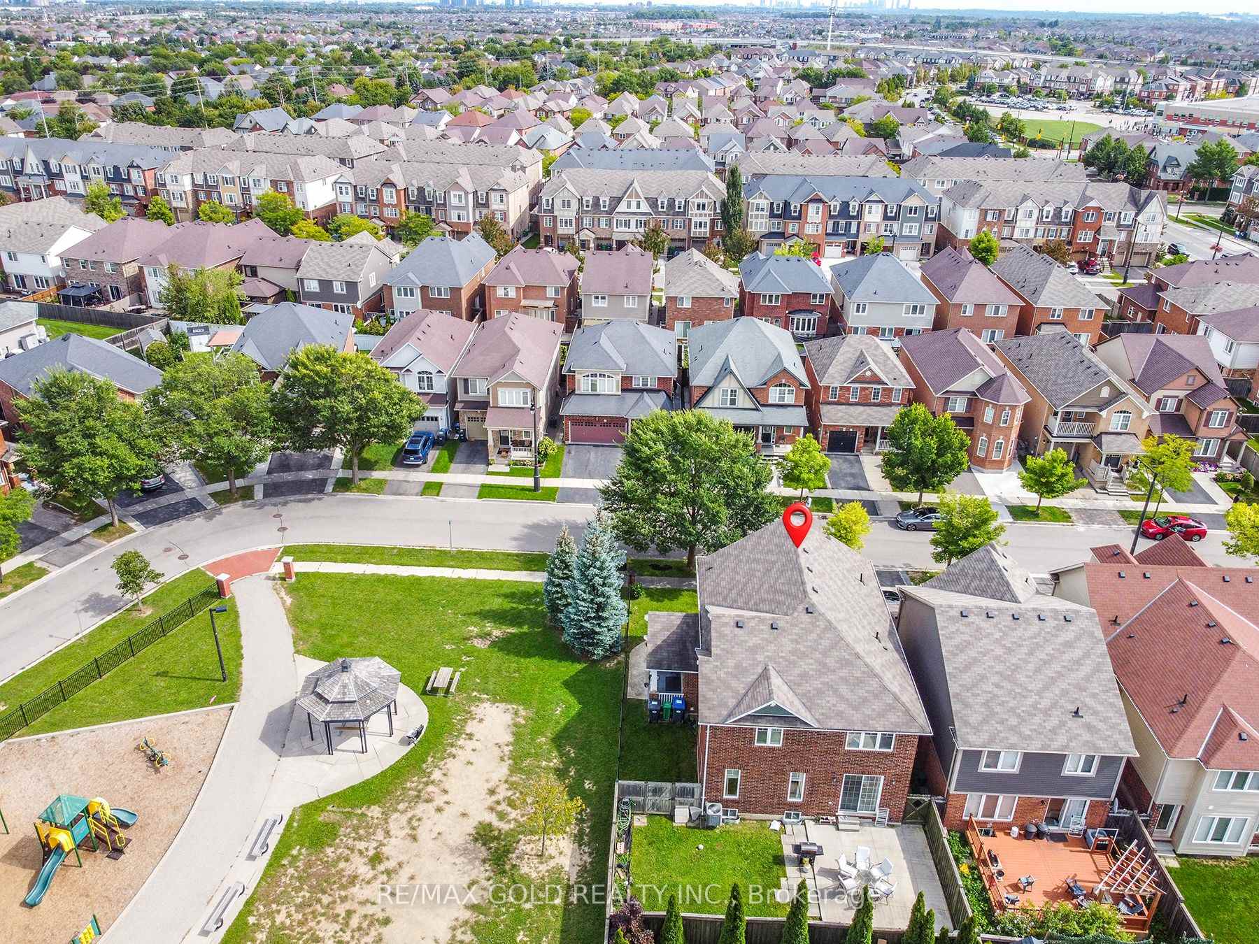 Photo 45 of 24 Haverty Trail, Brampton, Northwest Brampton — HOMEH