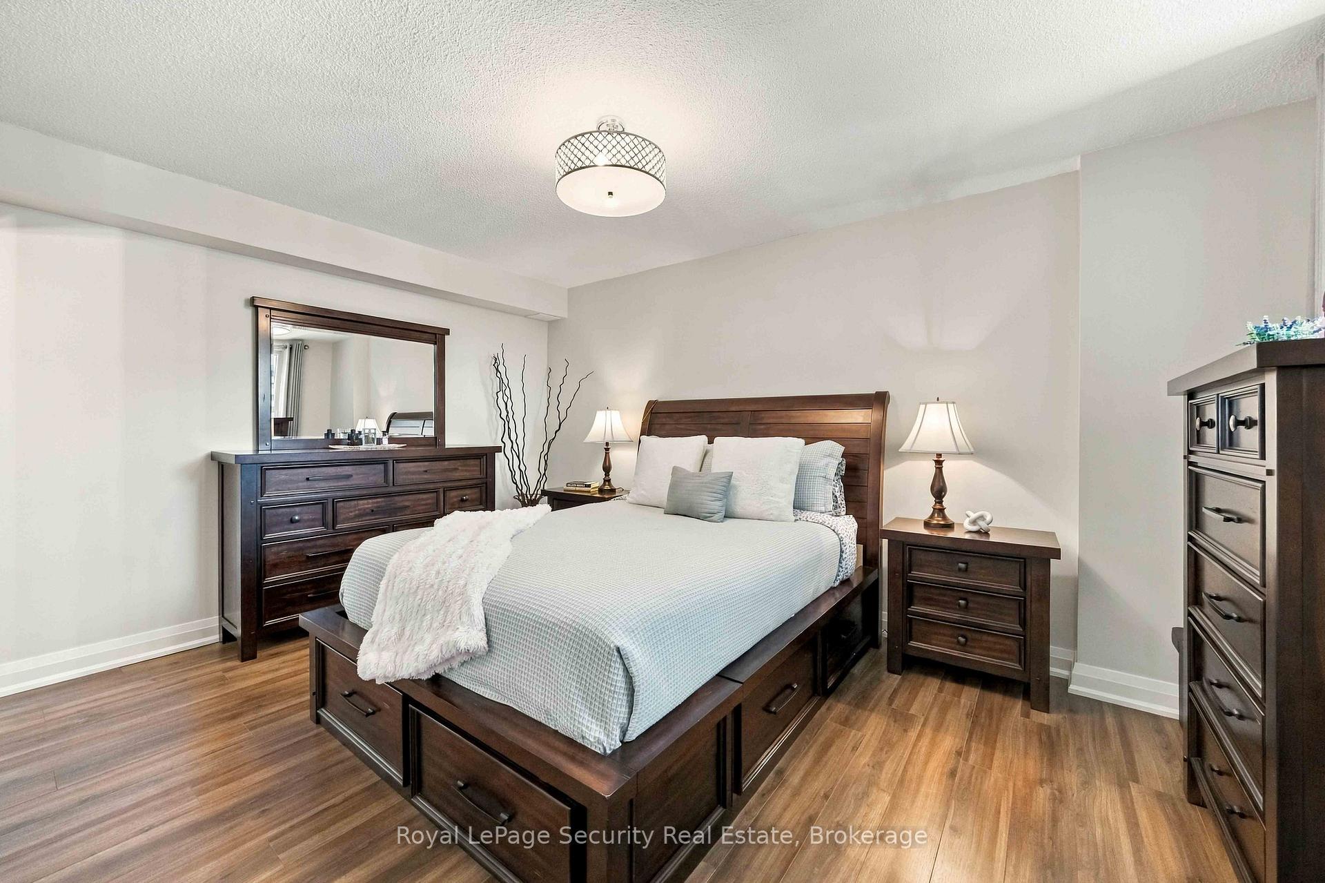 Photo 24 of Unit 1504, 250 Scarlett Road, Toronto, Rockcliffe-Smythe — HOMEH