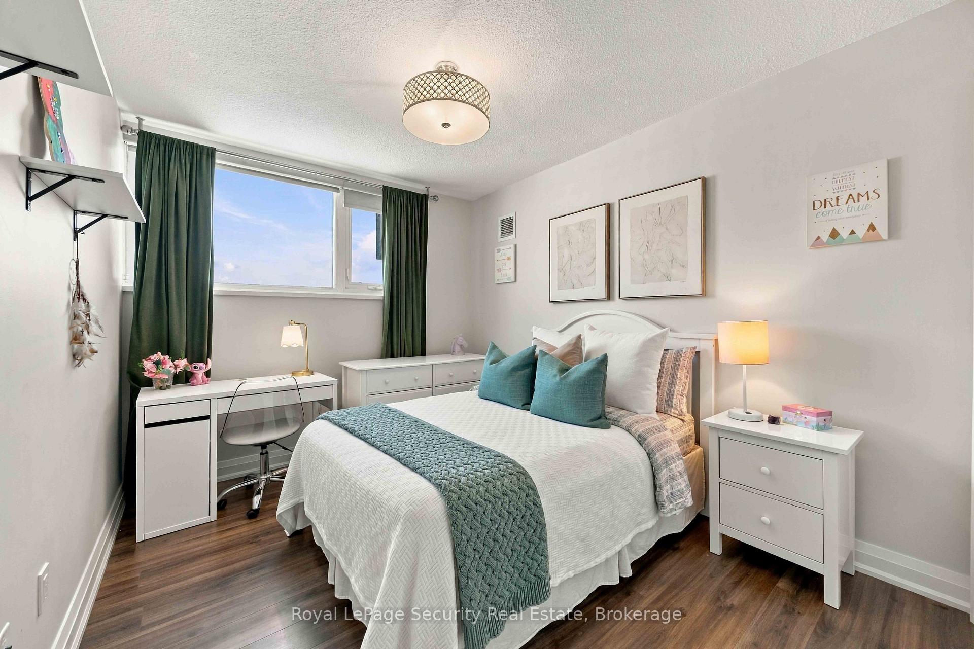 Photo 29 of Unit 1504, 250 Scarlett Road, Toronto, Rockcliffe-Smythe — HOMEH