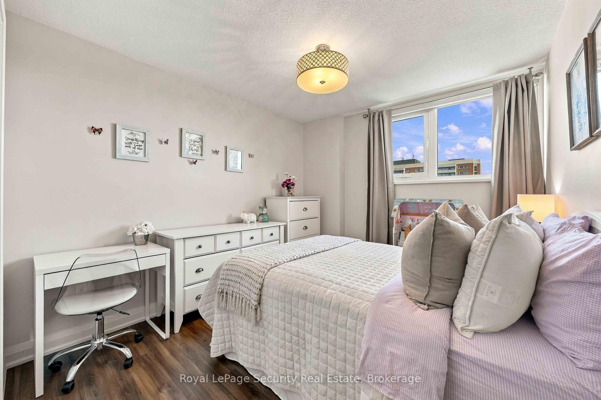 Photo 32 of Unit 1504, 250 Scarlett Road, Toronto, Rockcliffe-Smythe — HOMEH