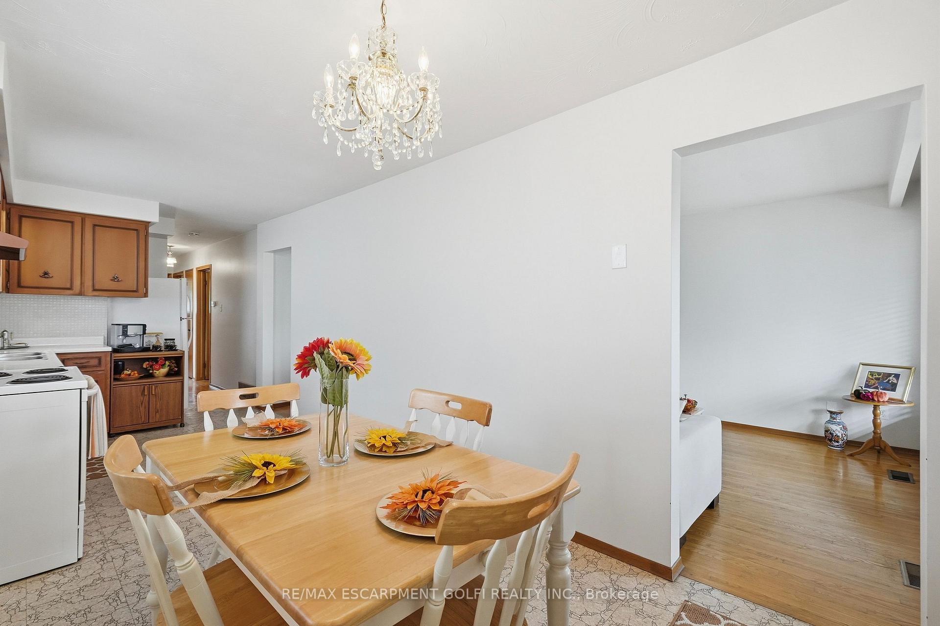 Photo 9 of 23 Chatham Street, Hamilton, Kirkendall — HOMEH
