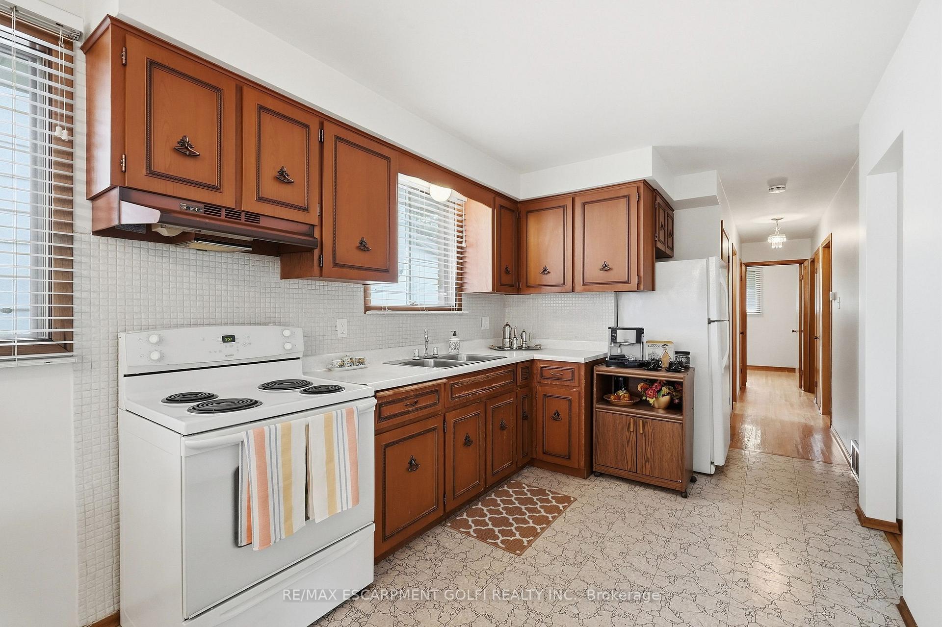 Photo 11 of 23 Chatham Street, Hamilton, Kirkendall — HOMEH