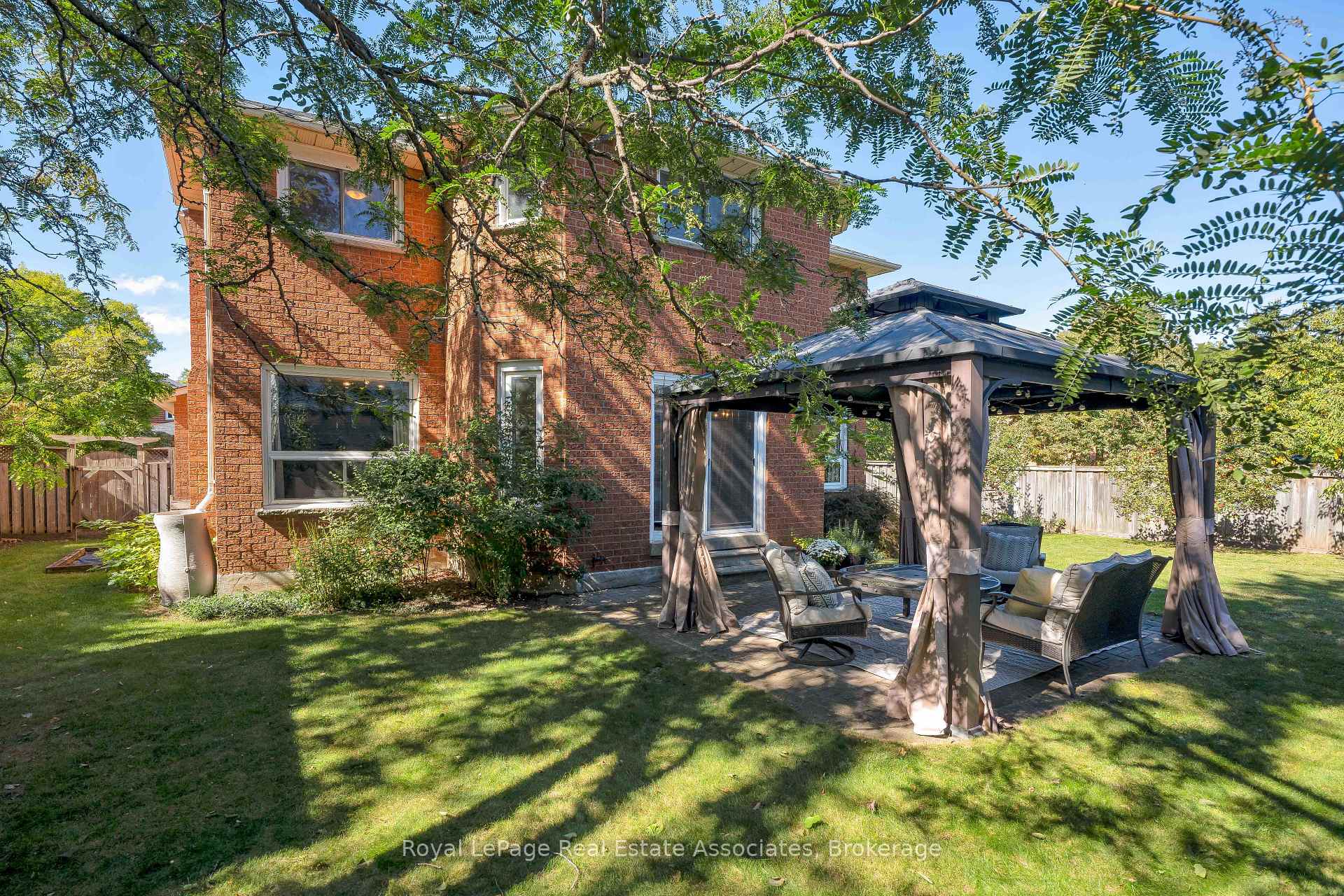 Photo 42 of 2253 Towne Boulevard, Oakville, River Oaks — HOMEH