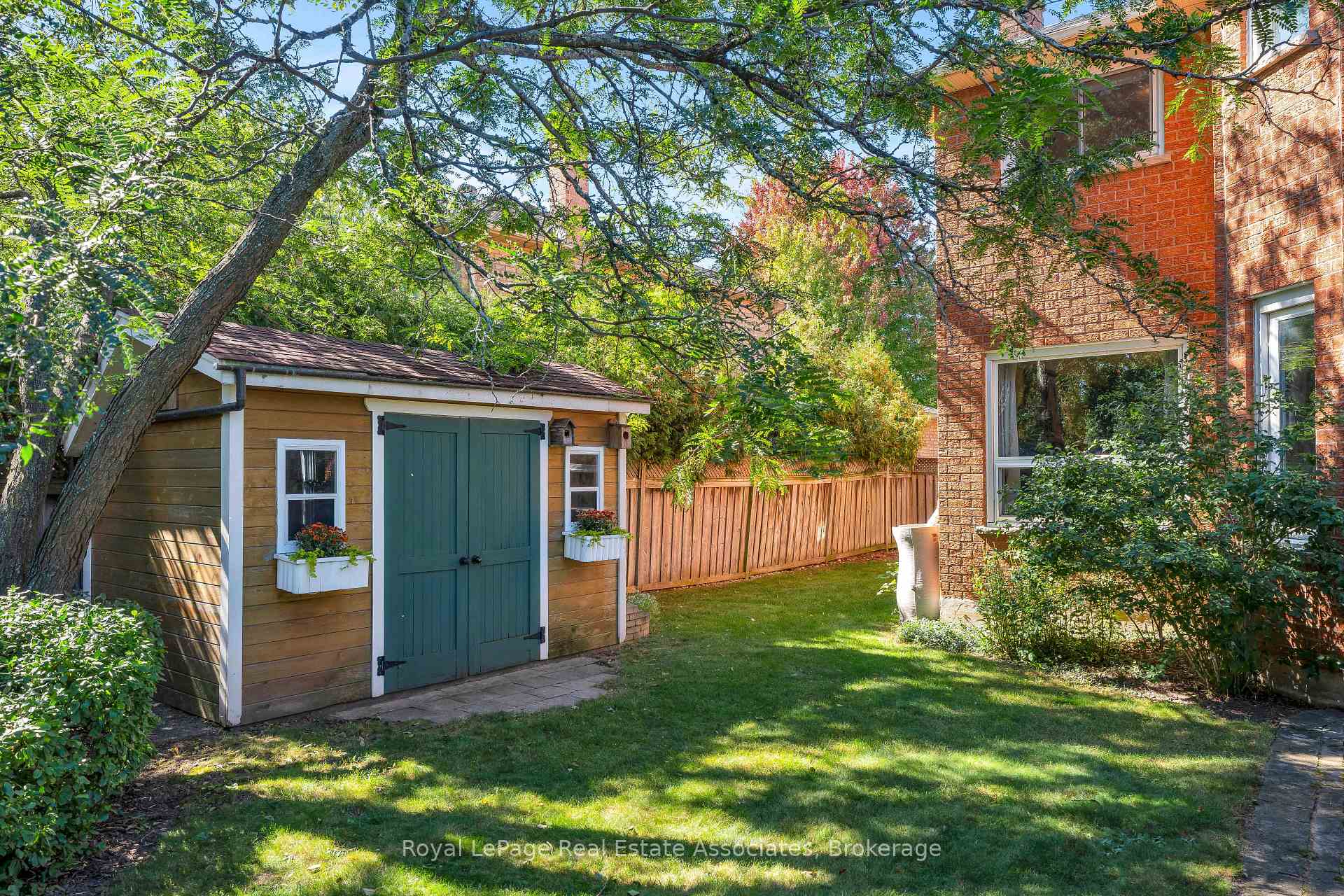 Photo 43 of 2253 Towne Boulevard, Oakville, River Oaks — HOMEH