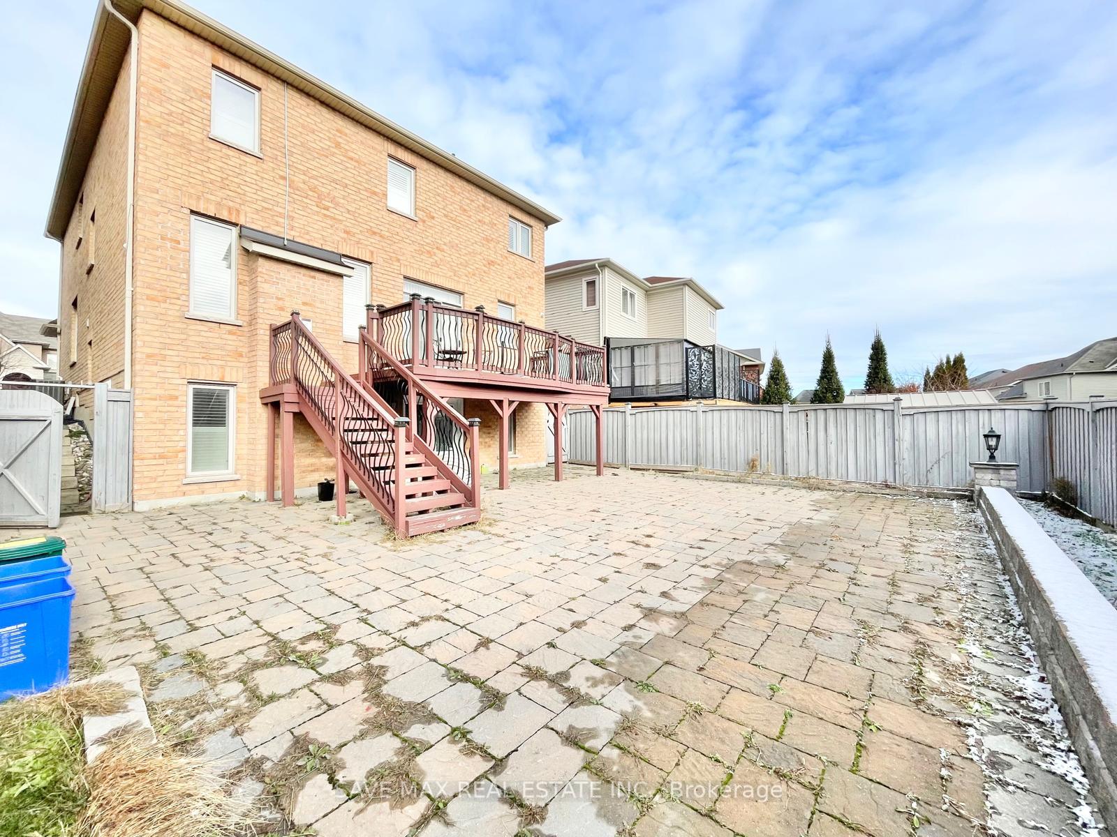 Photo 3 of Unit BSMT, 162 Ted Miller Crescent, Clarington, Bowmanville — HOMEH