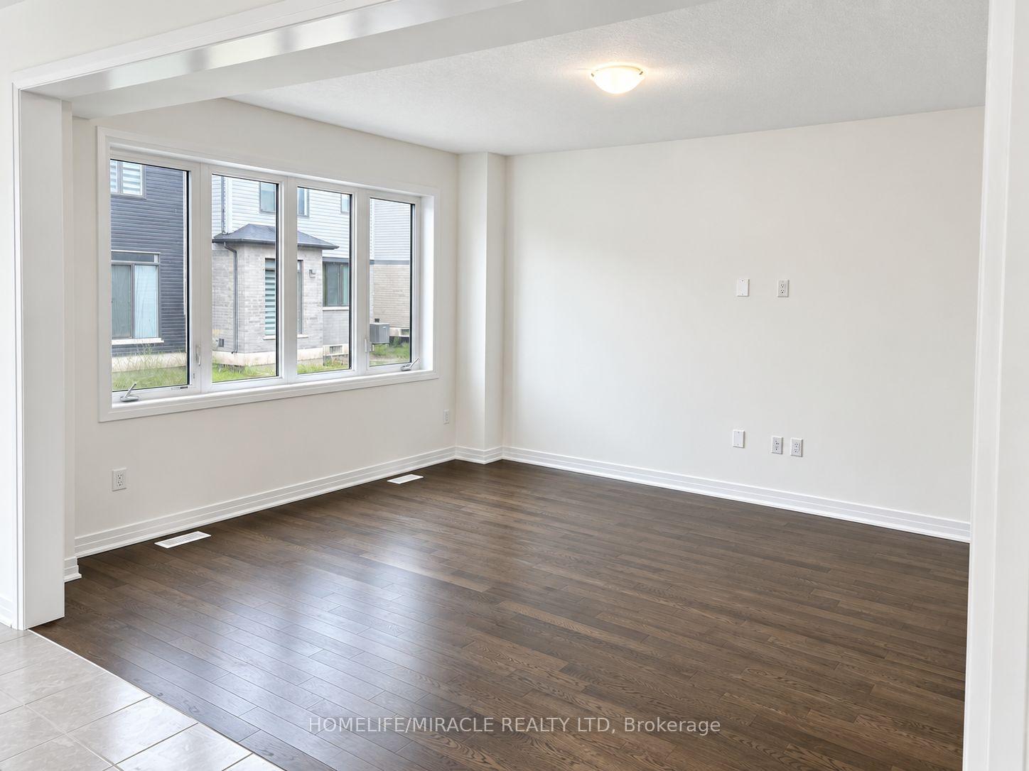 Photo 2 of Unit Main floor, 154 Westbridge Avenue, Welland, Dain City — HOMEH