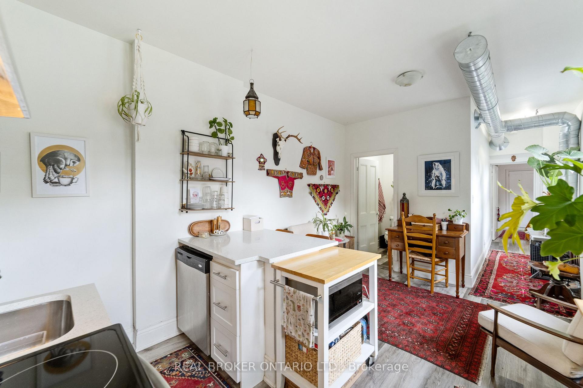 Photo 3 of 188-190 Caroline Street S, Hamilton, Durand — HOMEH