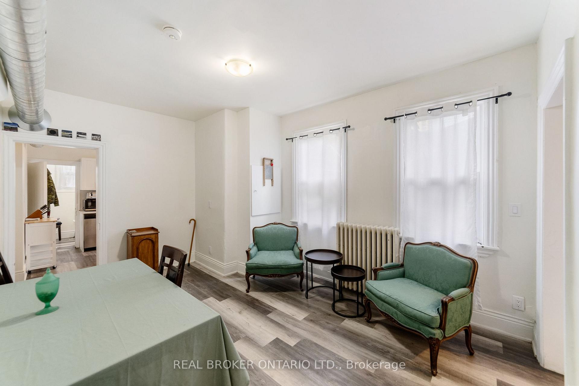 Photo 10 of 188-190 Caroline Street S, Hamilton, Durand — HOMEH