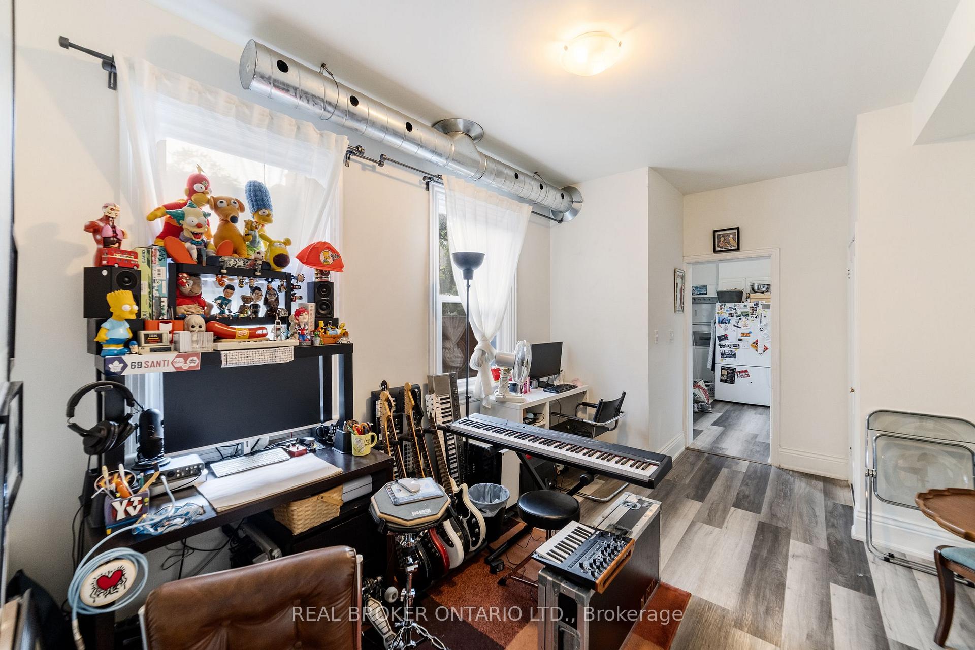 Photo 19 of 188-190 Caroline Street S, Hamilton, Durand — HOMEH