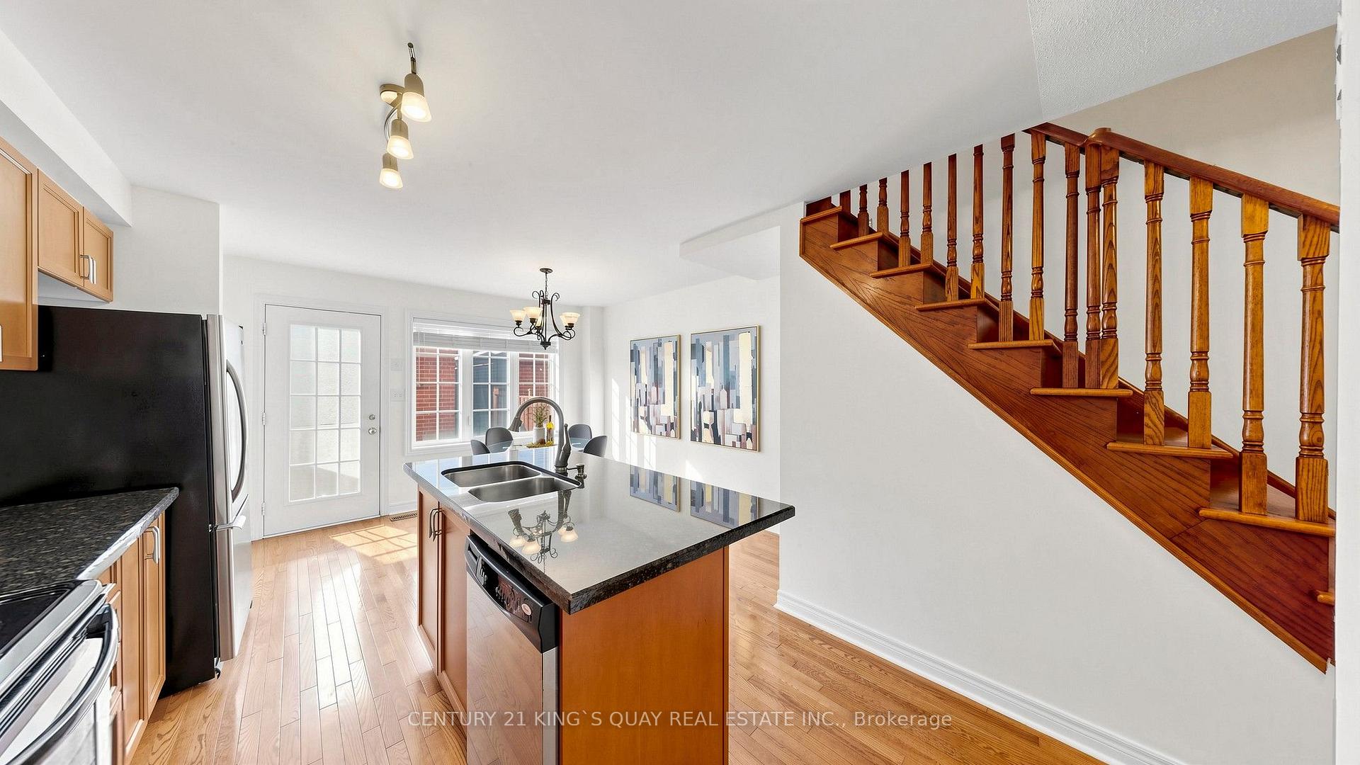 Photo 12 of 51 Shady Oaks Avenue, Markham, Cornell — HOMEH