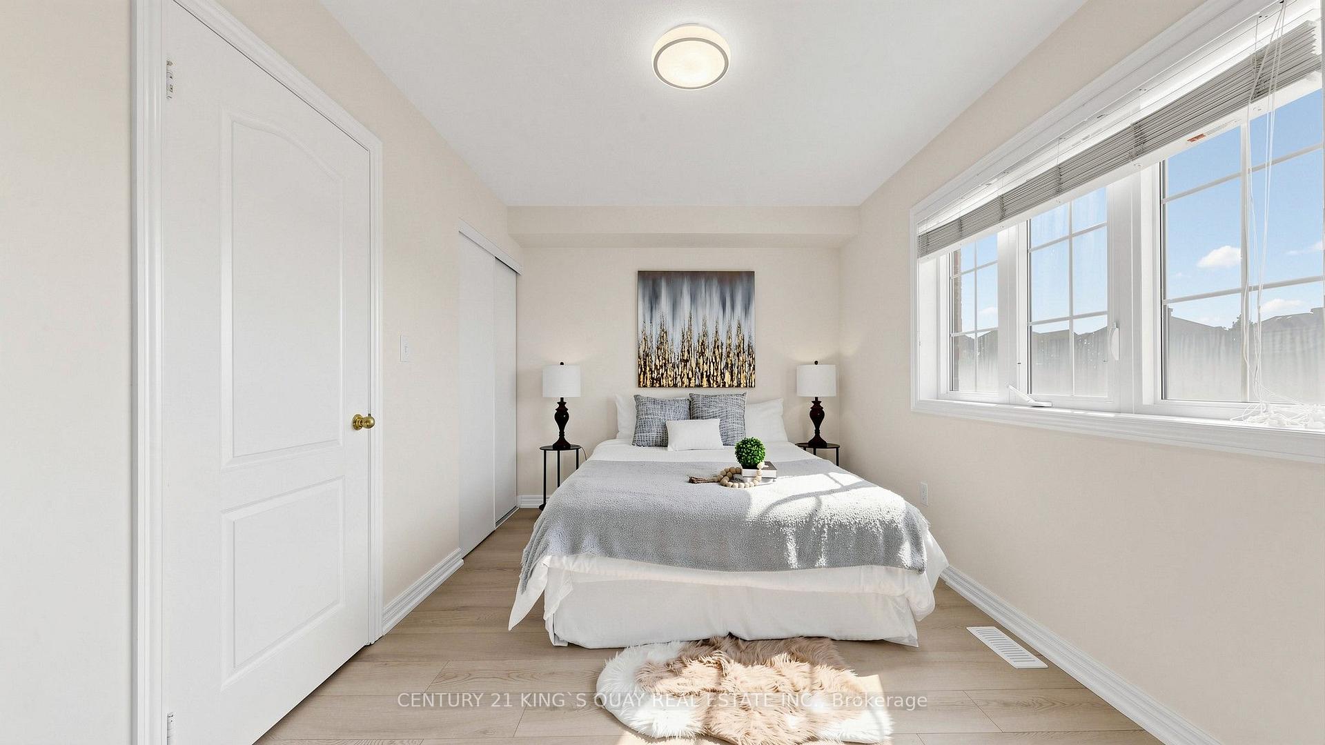 Photo 33 of 51 Shady Oaks Avenue, Markham, Cornell — HOMEH
