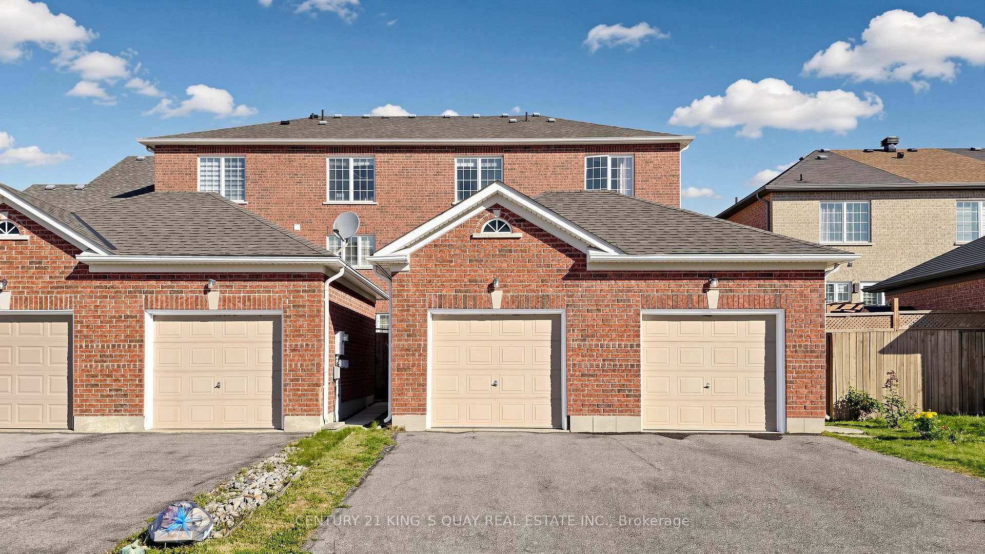 Photo 46 of 51 Shady Oaks Avenue, Markham, Cornell — HOMEH