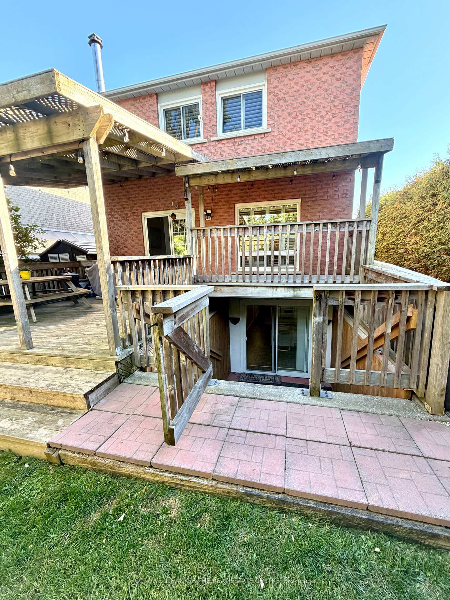 Photo 39 of 227 Hickling Trail, Barrie, Grove East — HOMEH