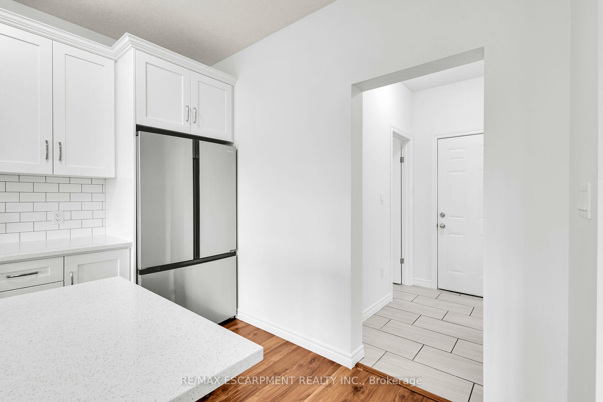 Photo 19 of 1318 Caen Avenue, Woodstock, Woodstock - North — HOMEH