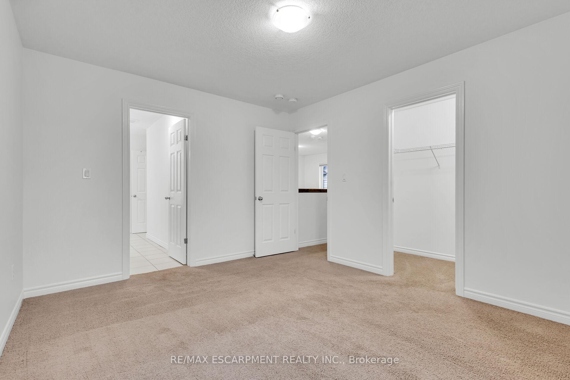 Photo 24 of 1318 Caen Avenue, Woodstock, Woodstock - North — HOMEH