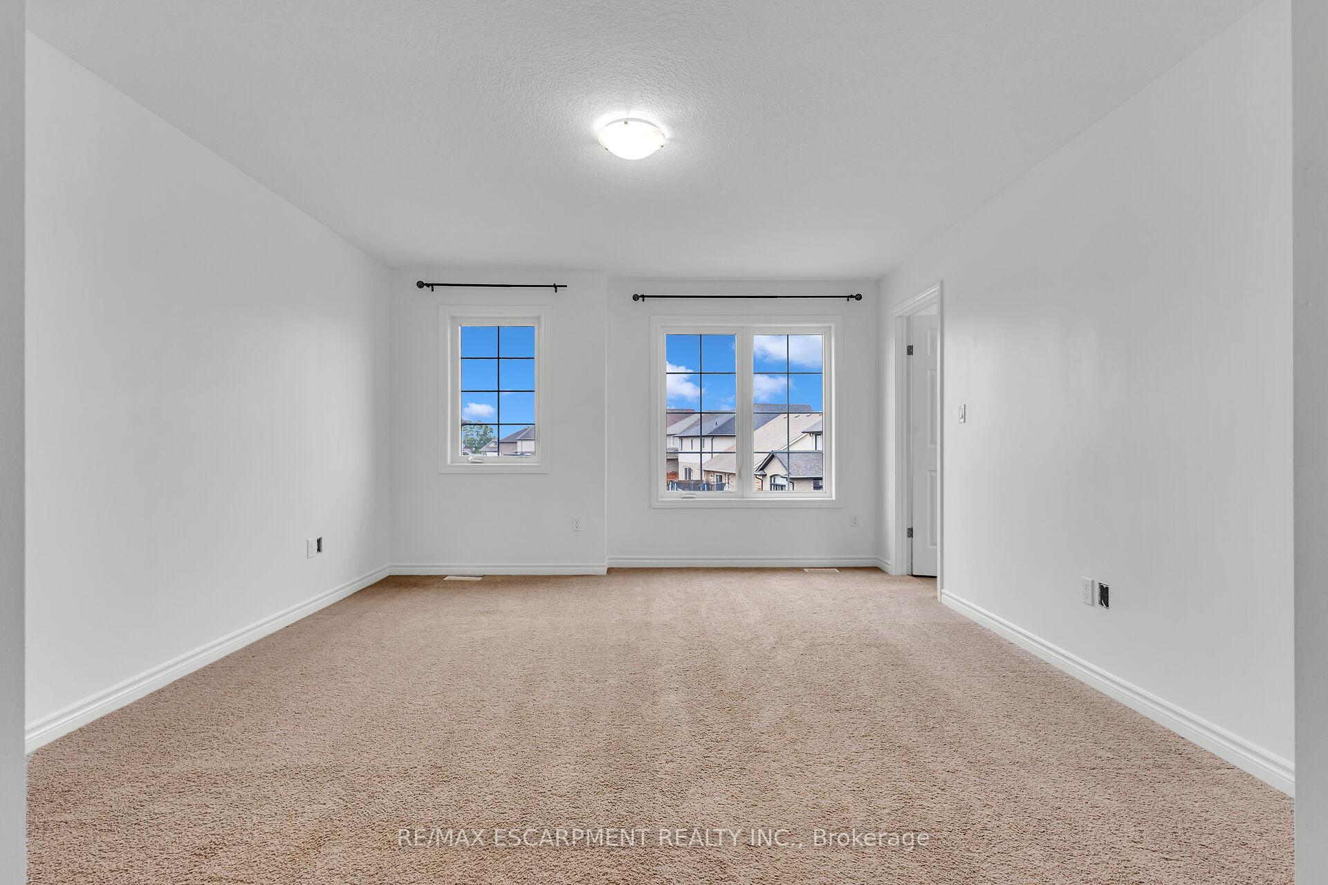 Photo 28 of 1318 Caen Avenue, Woodstock, Woodstock - North — HOMEH