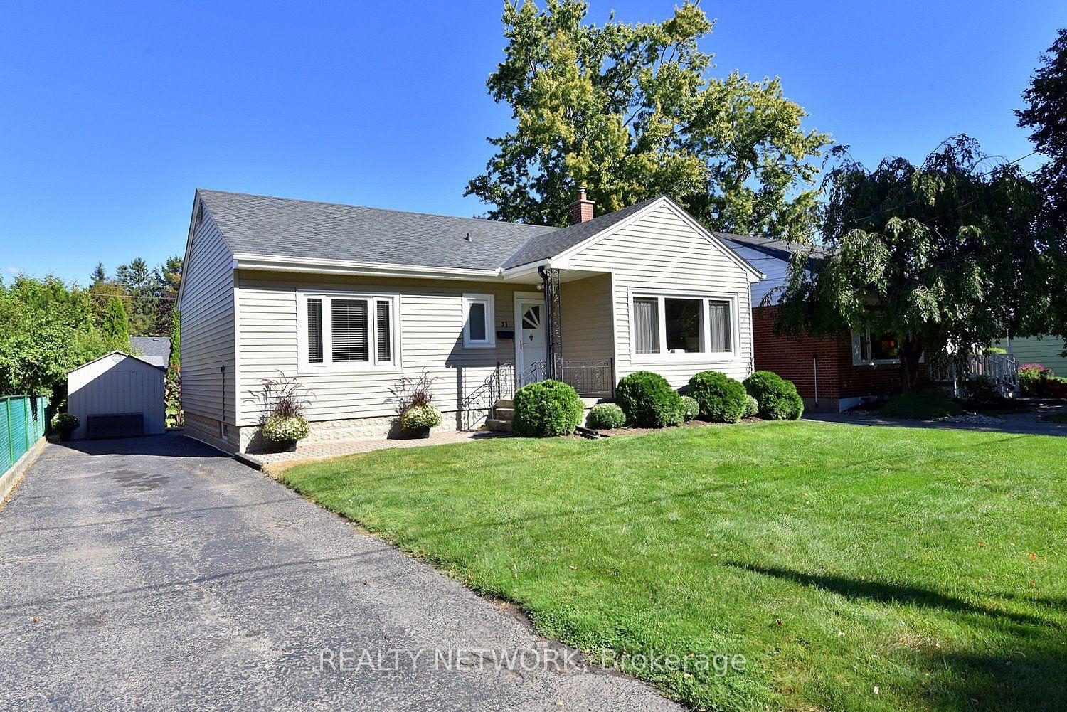 Photo 8 of 31 Kemp Drive, Hamilton, Dundas — HOMEH