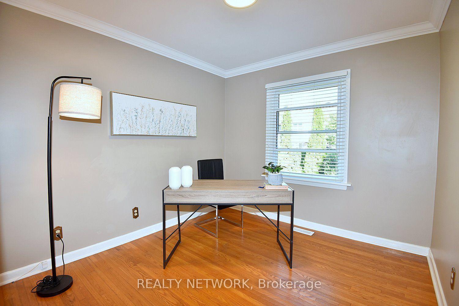 Photo 24 of 31 Kemp Drive, Hamilton, Dundas — HOMEH