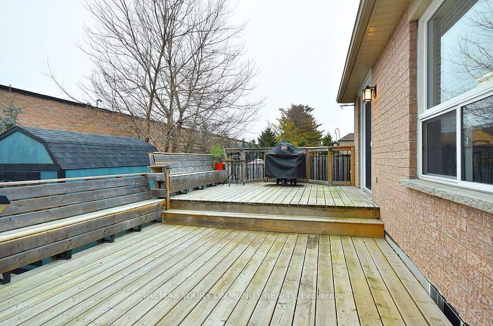Photo 10 of 28 Henderson Crescent, New Tecumseth, Alliston — HOMEH