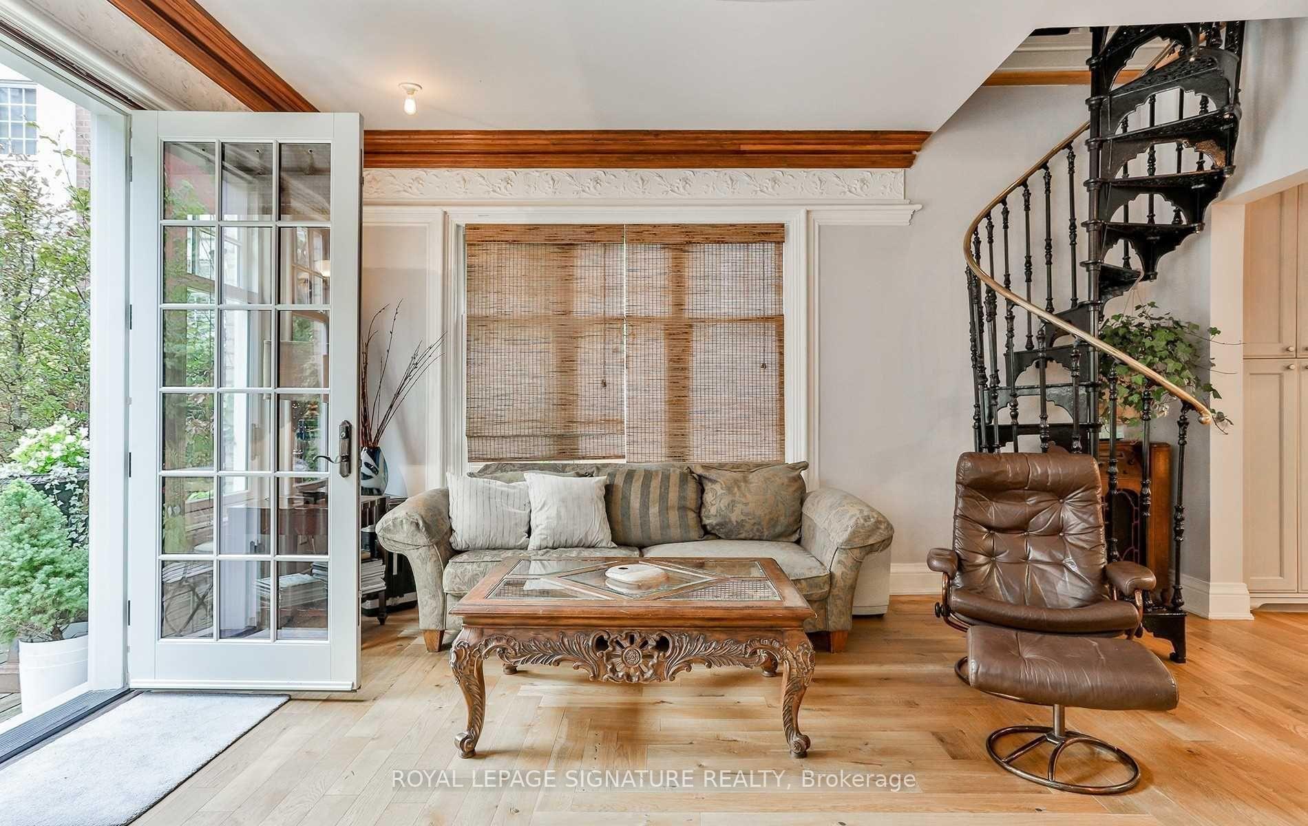 Photo 19 of 4 Wellesley Place, Toronto, Cabbagetown-South St. James Town — HOMEH