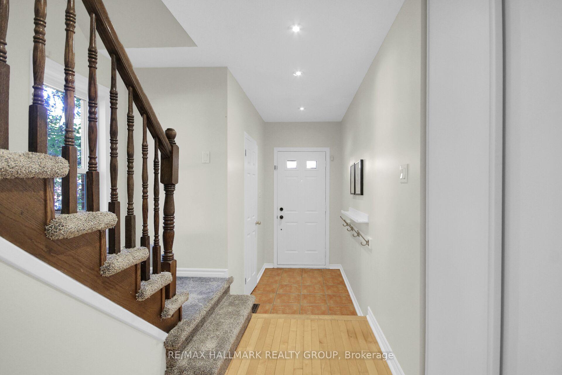 Photo 6 of 57 Ashpark Crescent, Ottawa, Hunt Club Park/Greenboro — HOMEH