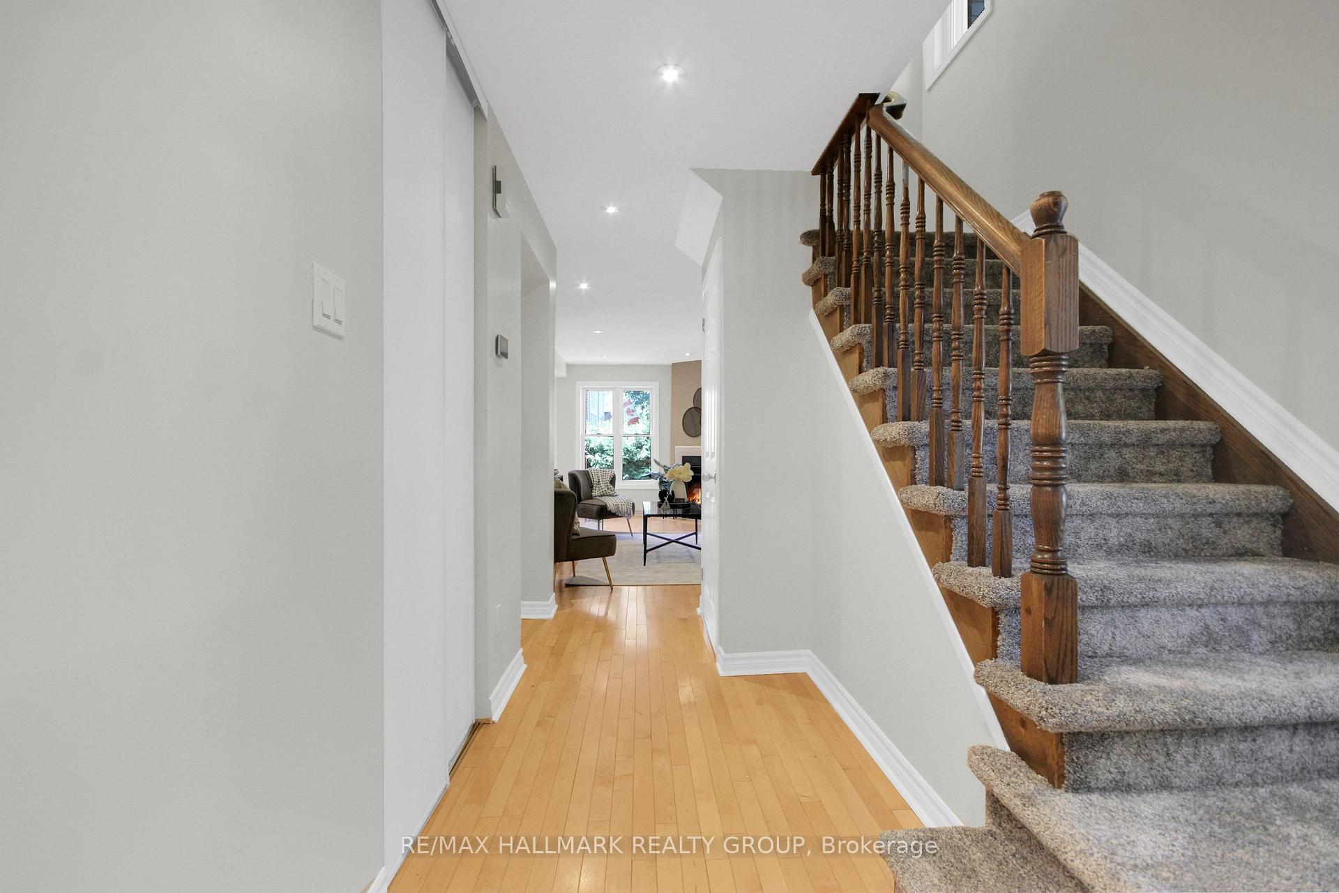 Photo 12 of 57 Ashpark Crescent, Ottawa, Hunt Club Park/Greenboro — HOMEH
