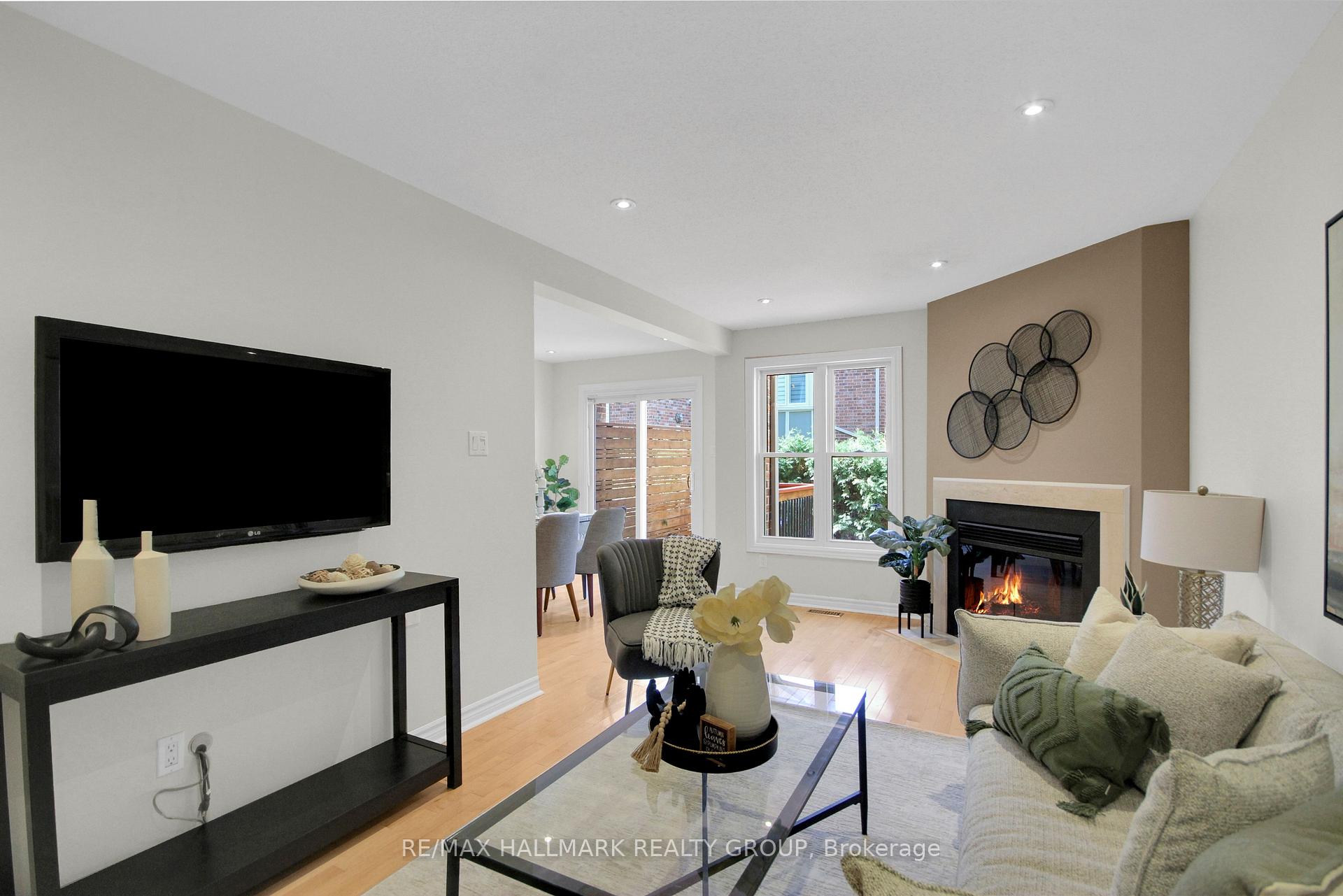 Photo 20 of 57 Ashpark Crescent, Ottawa, Hunt Club Park/Greenboro — HOMEH