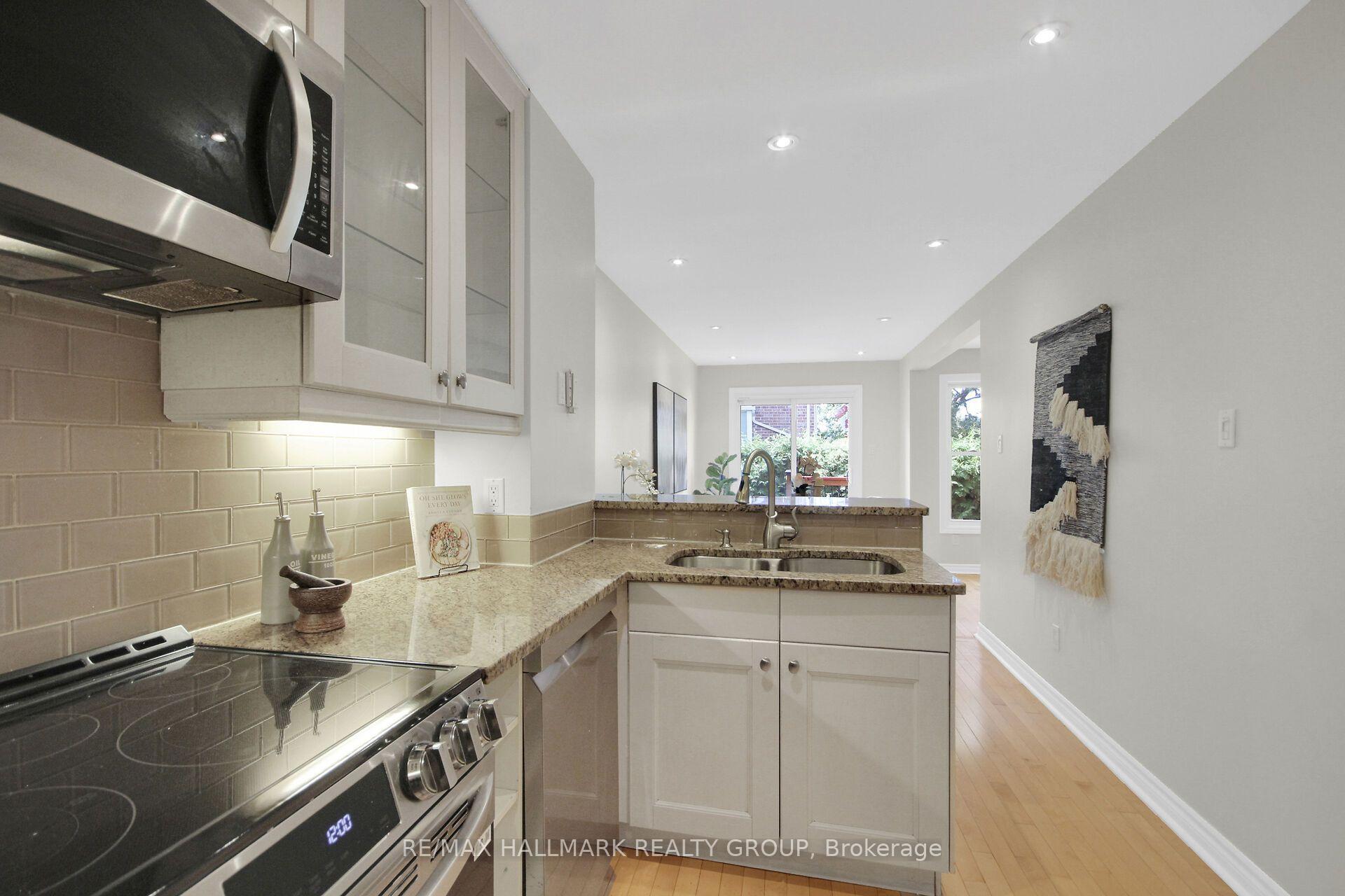 Photo 36 of 57 Ashpark Crescent, Ottawa, Hunt Club Park/Greenboro — HOMEH