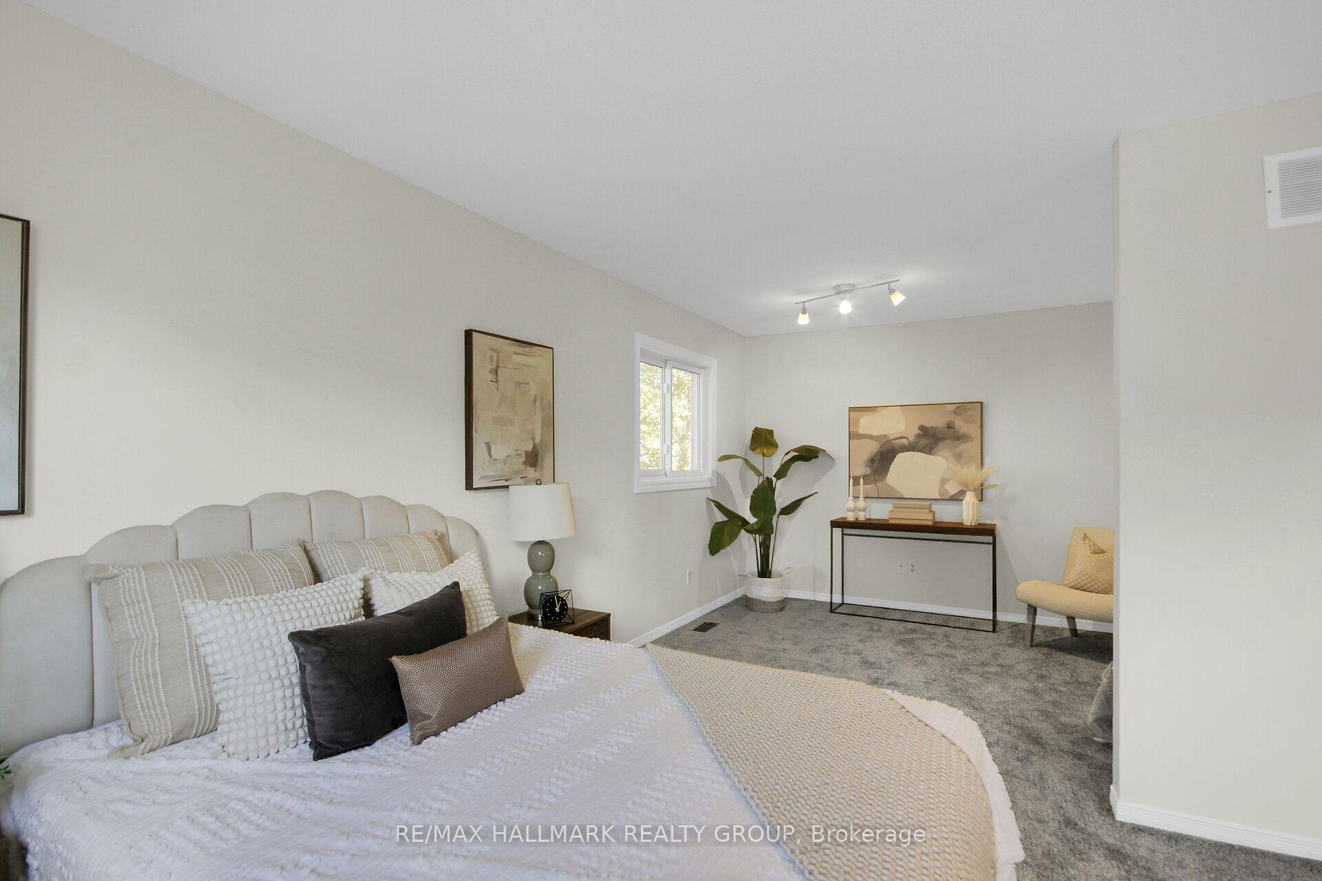 Photo 44 of 57 Ashpark Crescent, Ottawa, Hunt Club Park/Greenboro — HOMEH
