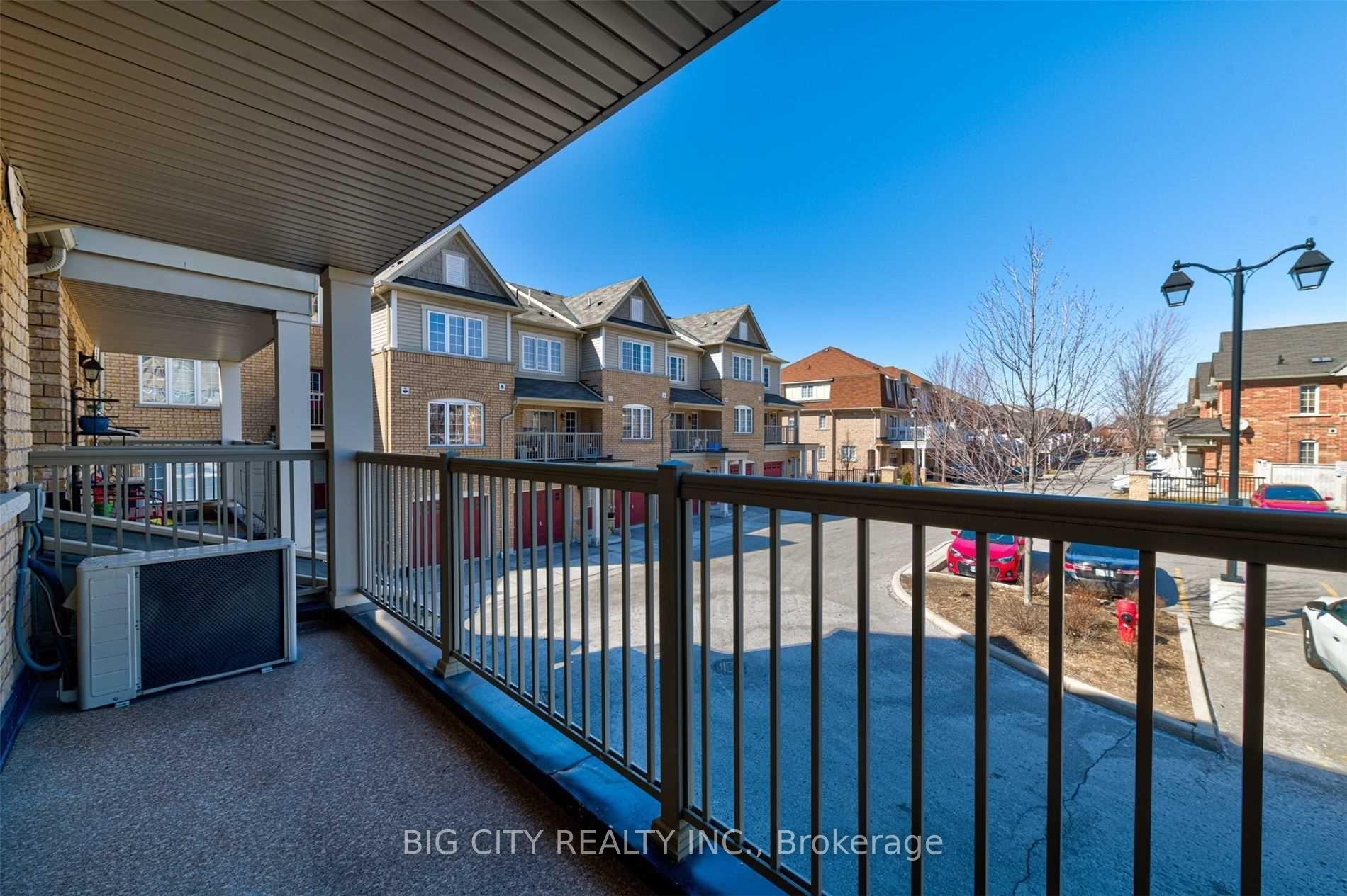Photo 10 of 182 Kingston Road W, Ajax, Central — HOMEH