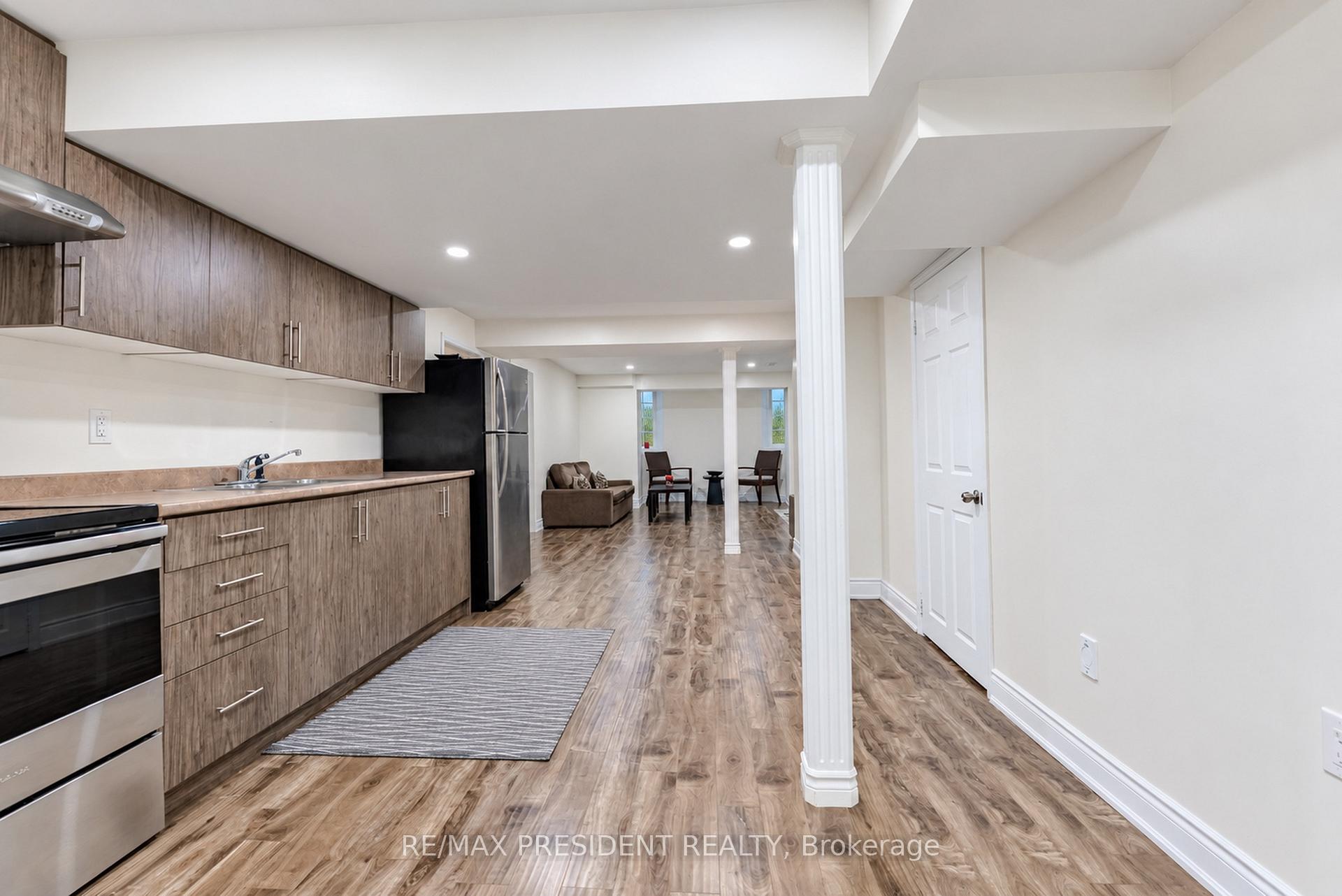 Photo 41 of 31 Monarch Drive, Halton Hills, Georgetown — HOMEH
