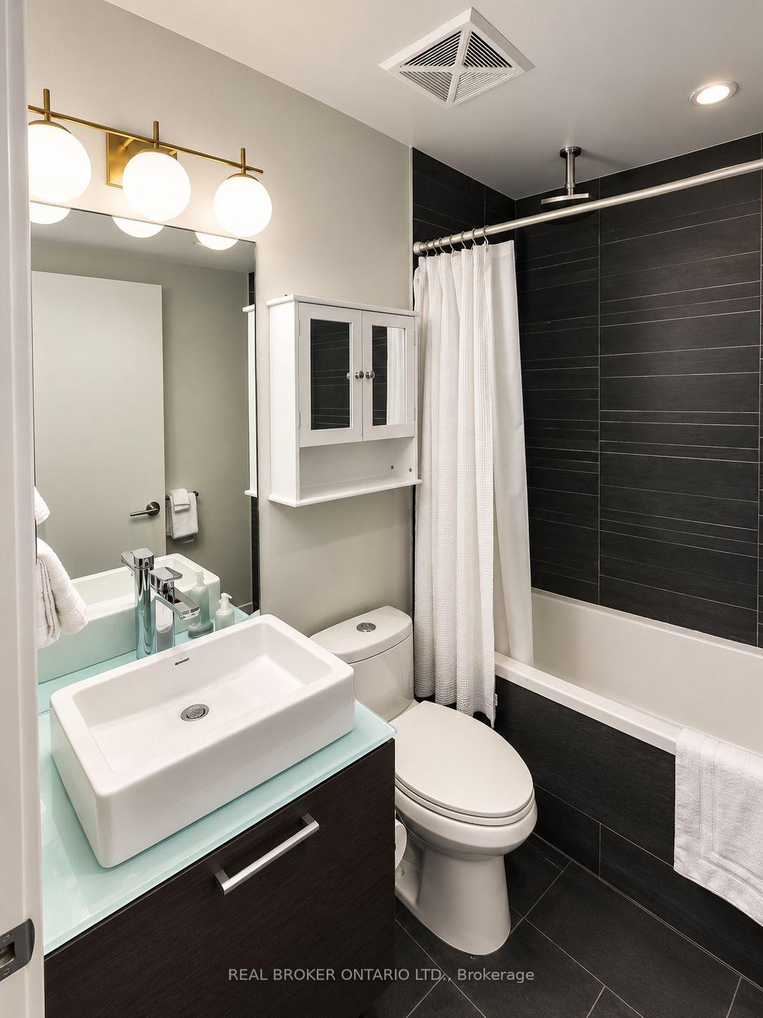 Photo 7 of Unit 408, 25 Stafford Street, Toronto, Niagara — HOMEH