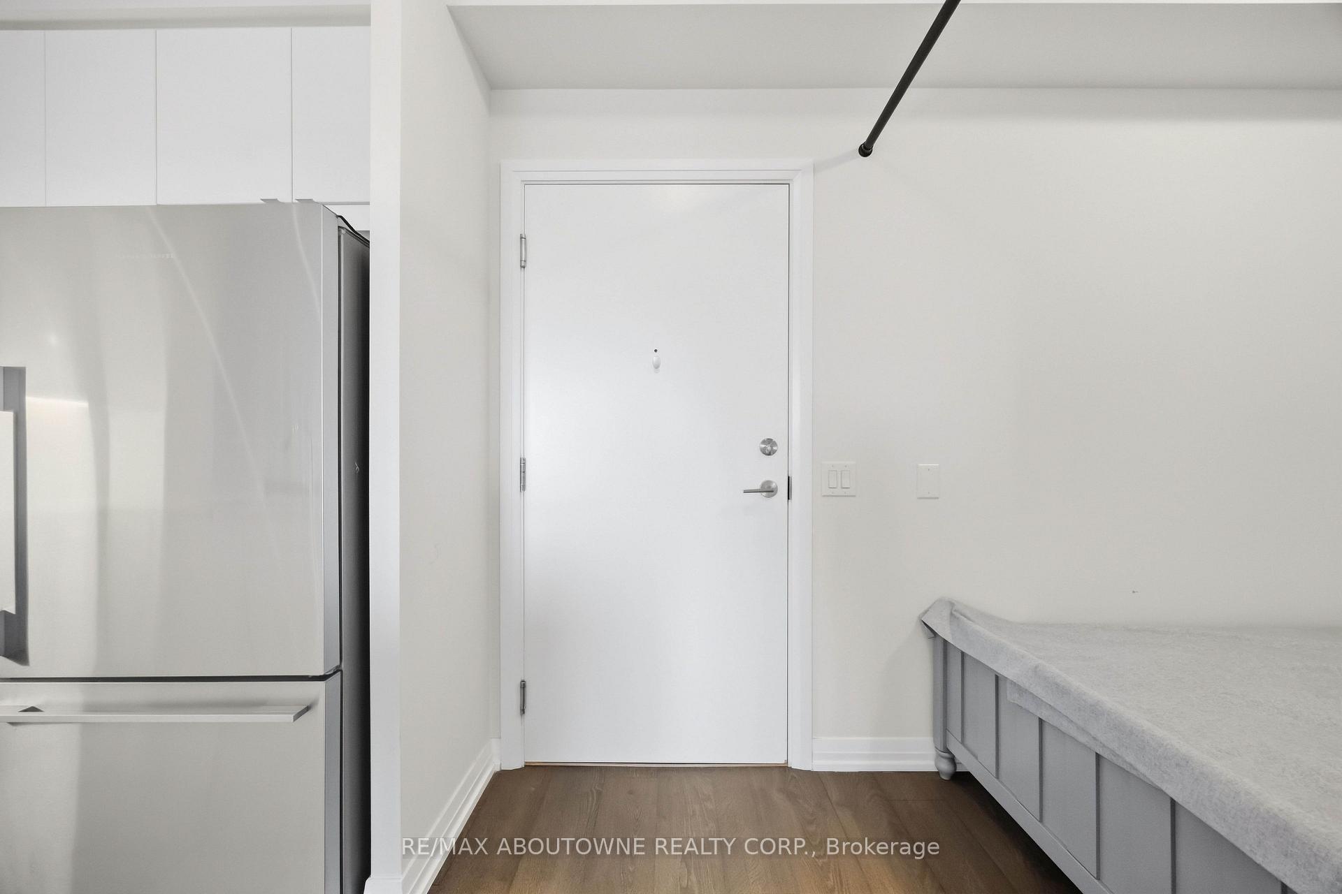 Photo 4 of Unit 513, 50 Thomas Riley Road, Etobicoke, Islington-City Centre West — HOMEH