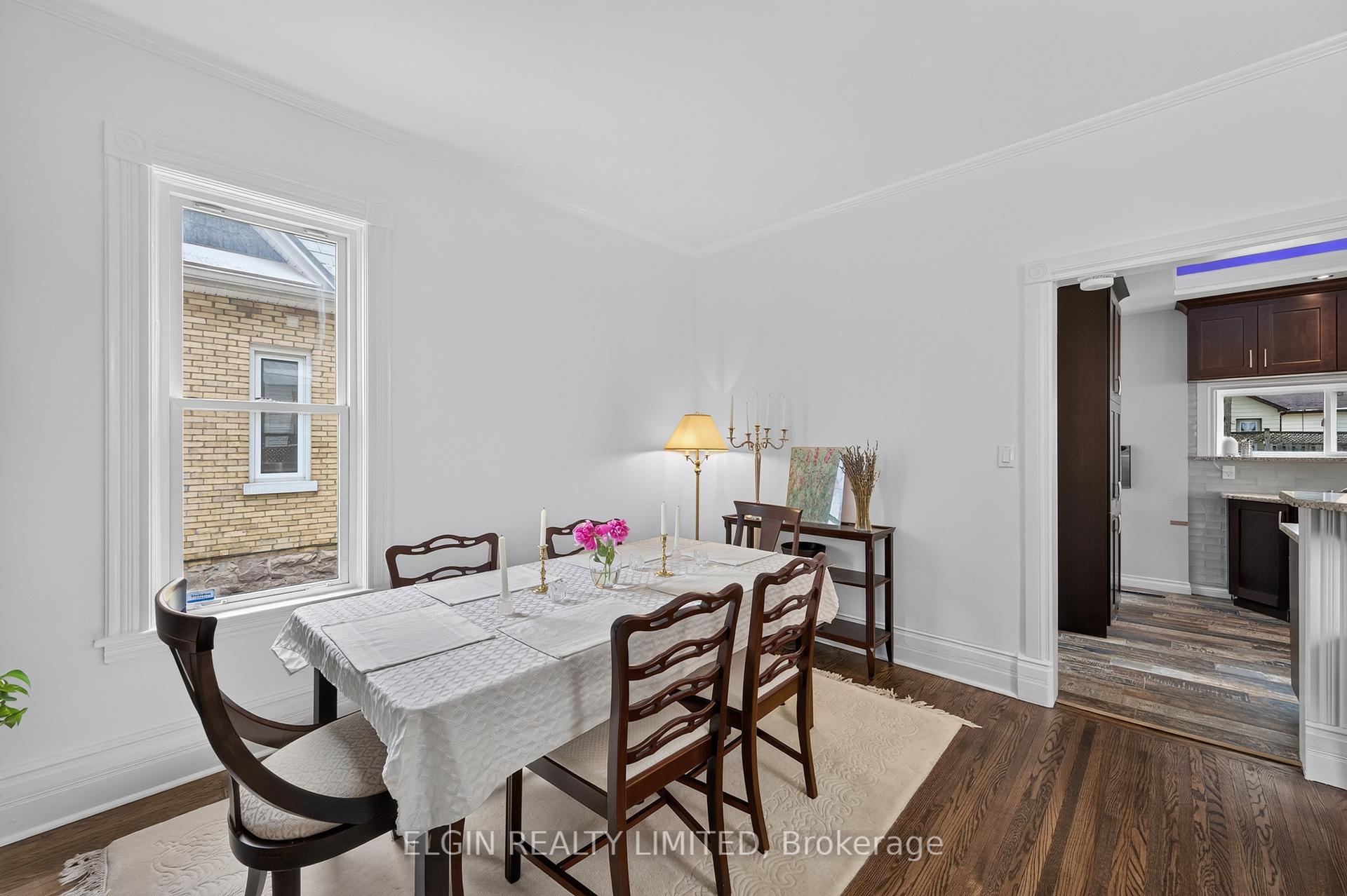 Photo 5 of 25 Locust Street, St. Thomas — HOMEH