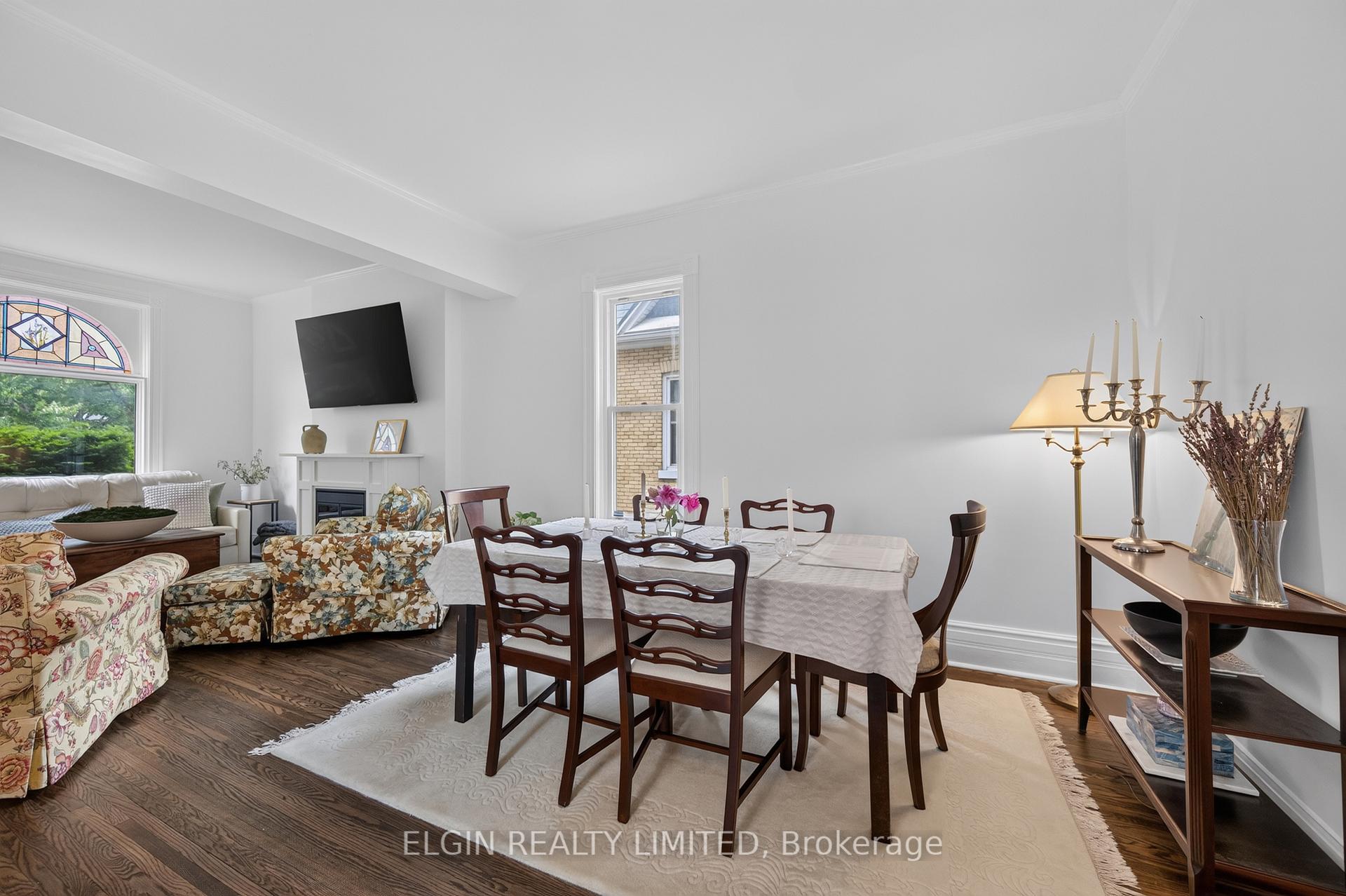 Photo 6 of 25 Locust Street, St. Thomas — HOMEH
