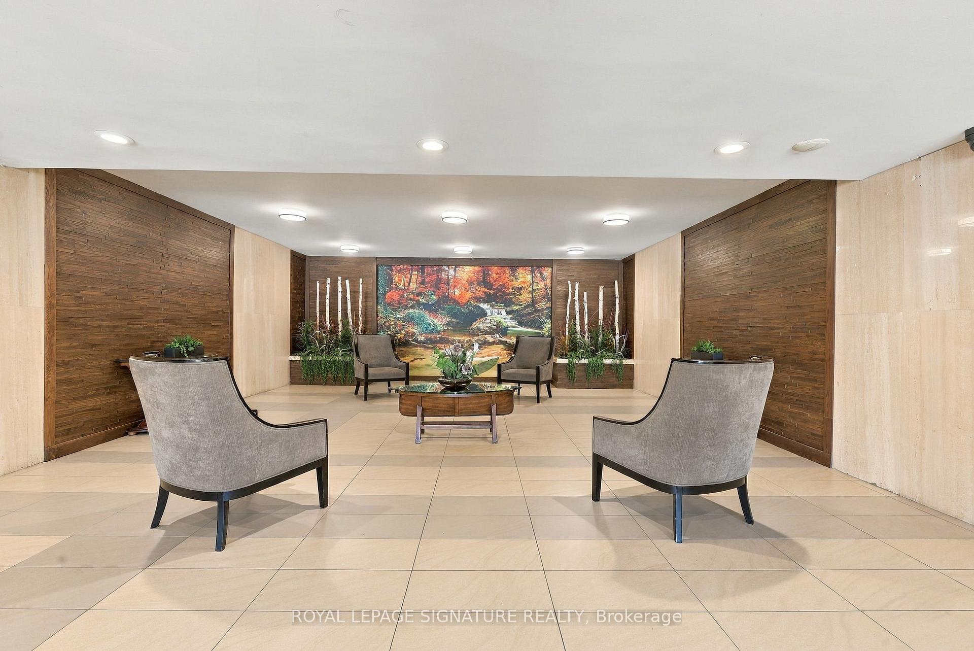 Photo 4 of Unit 539, 2645 Jane Street, North York, Glenfield-Jane Heights — HOMEH