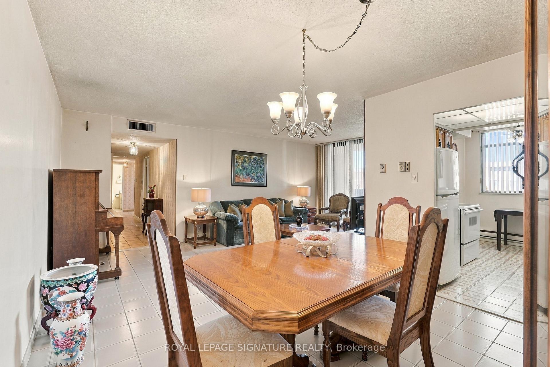 Photo 13 of Unit 539, 2645 Jane Street, North York, Glenfield-Jane Heights — HOMEH